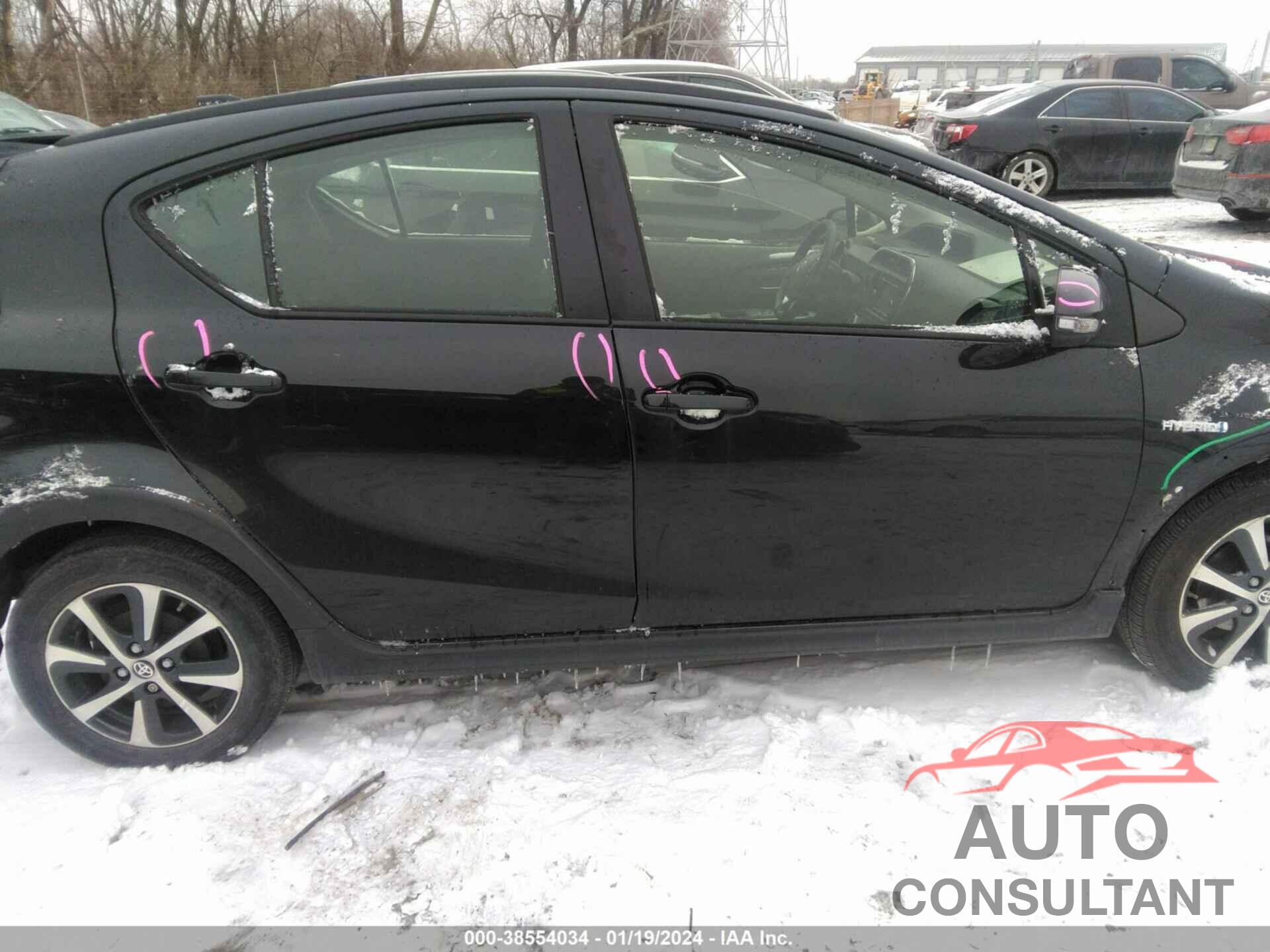 TOYOTA PRIUS C 2019 - JTDKDTB34K1620658