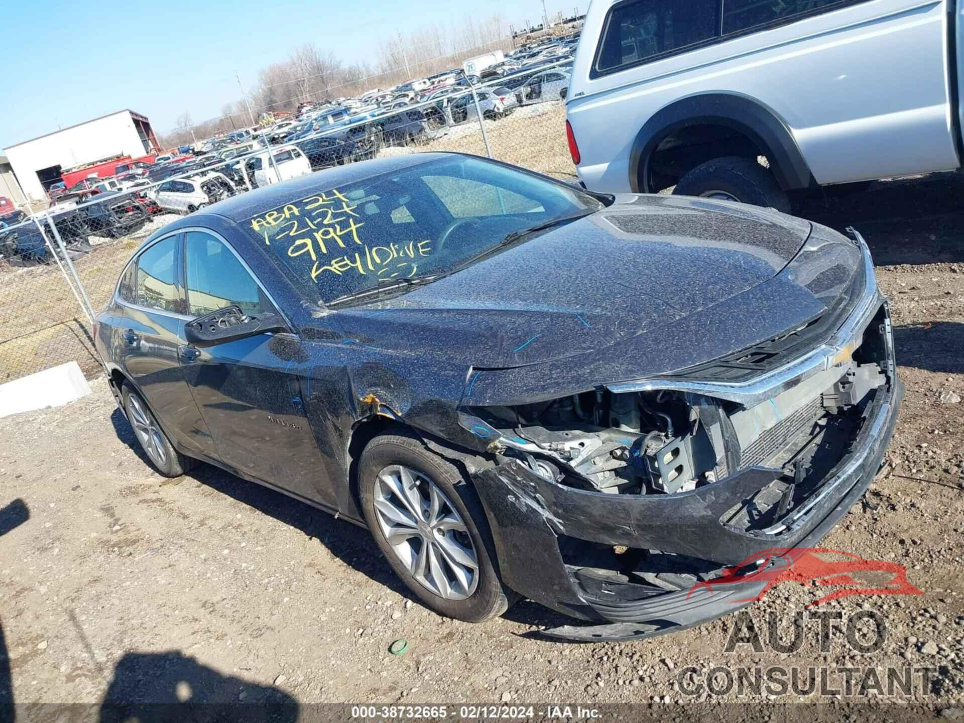 CHEVROLET MALIBU 2019 - 1G1ZD5ST8KF159194