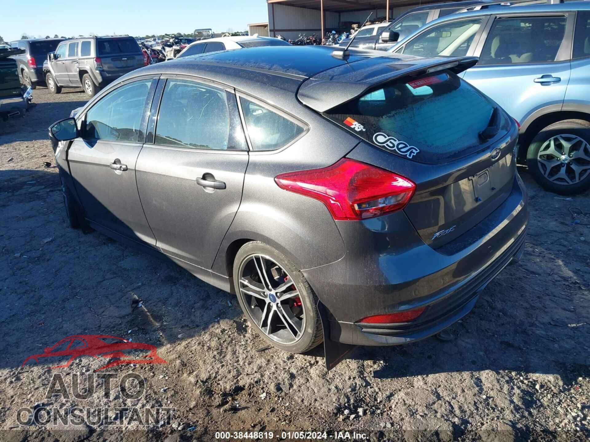 FORD FOCUS ST 2017 - 1FADP3L96HL201443