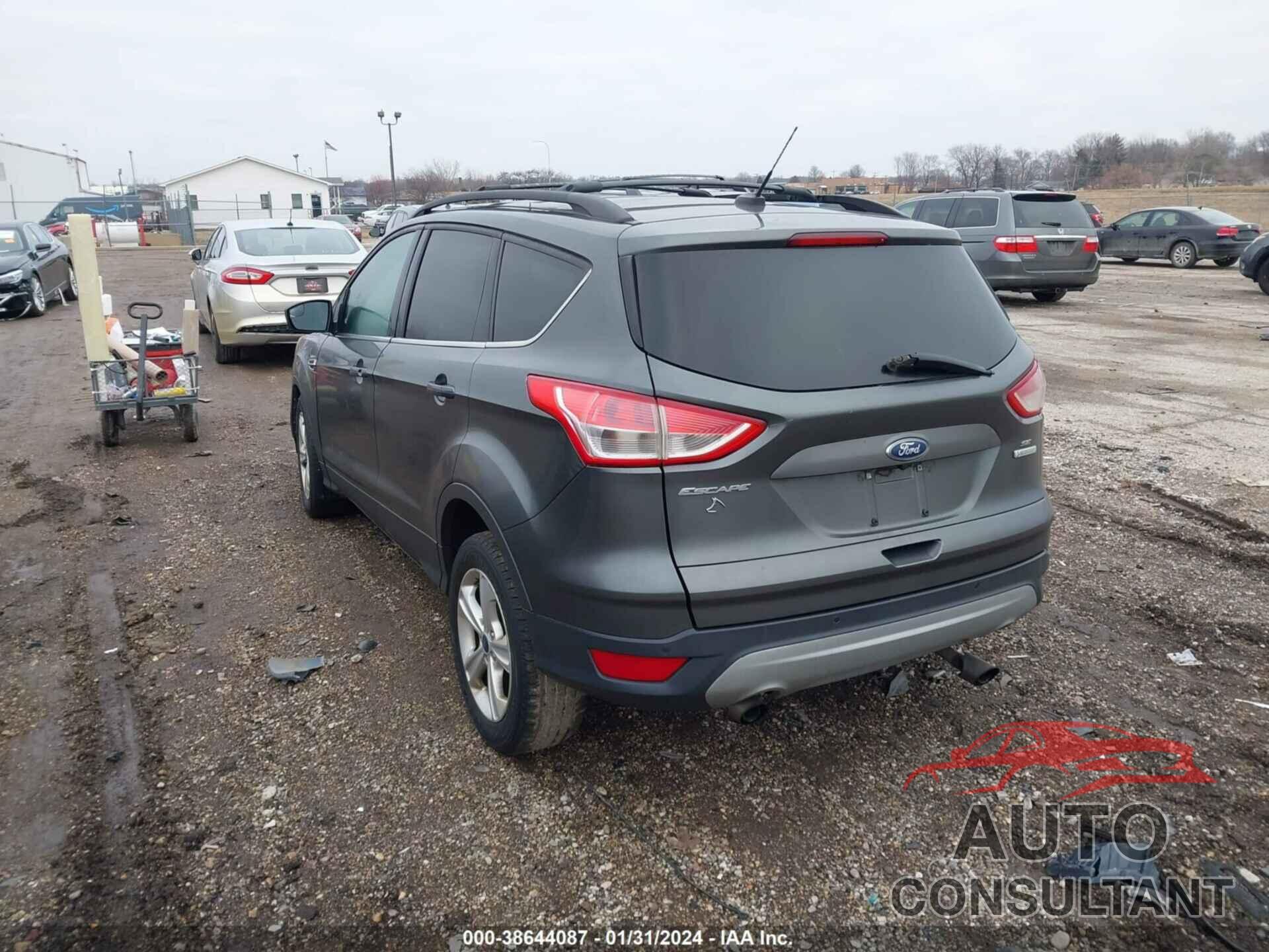 FORD ESCAPE 2016 - 1FMCU0GX8GUB35925