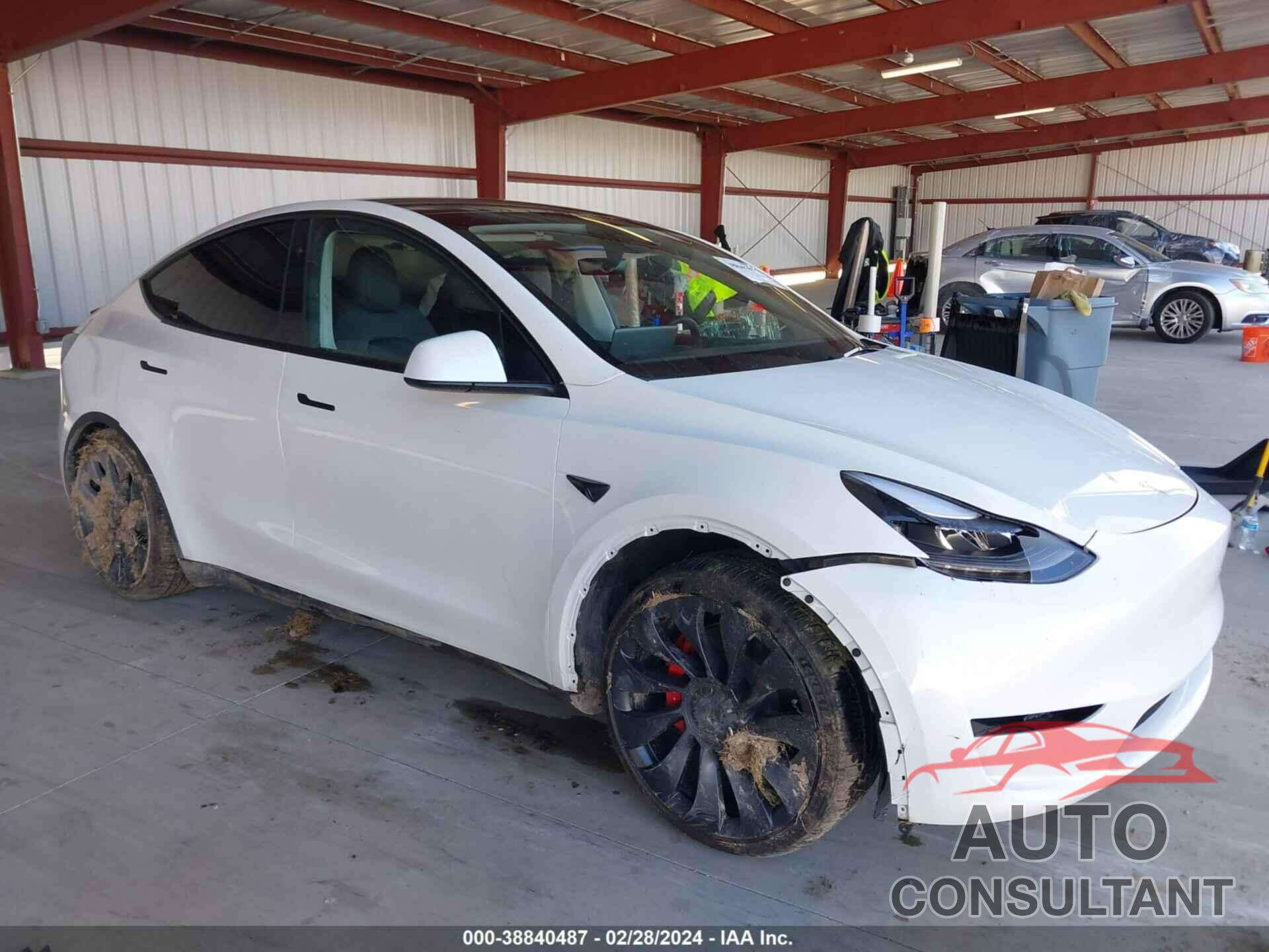 TESLA MODEL Y 2023 - 7SAYGDEF4PF880816