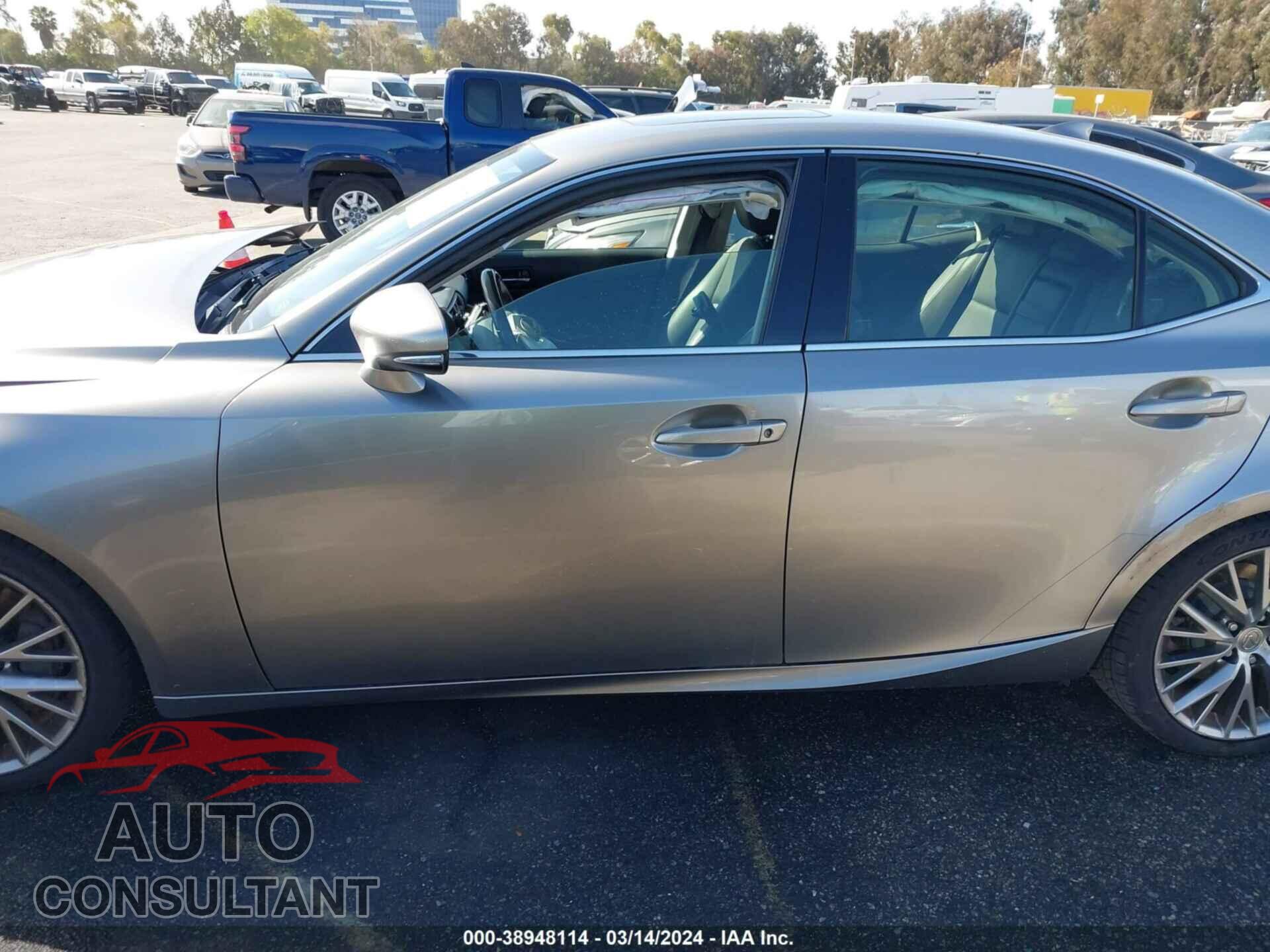 LEXUS IS 2016 - JTHCM1D21G5006274