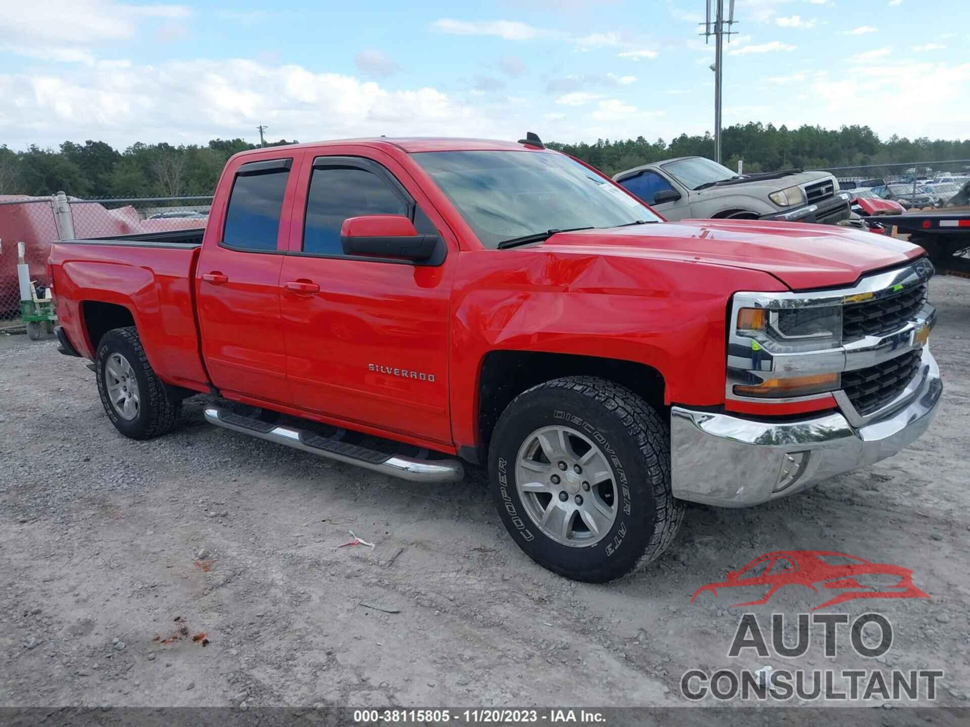 CHEVROLET SILVERADO 1500 2018 - 2GCRCREC1J1104007
