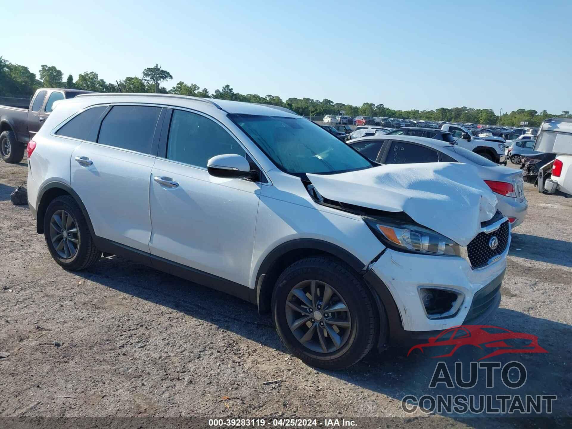 KIA SORENTO 2017 - 5XYPG4A33HG265303
