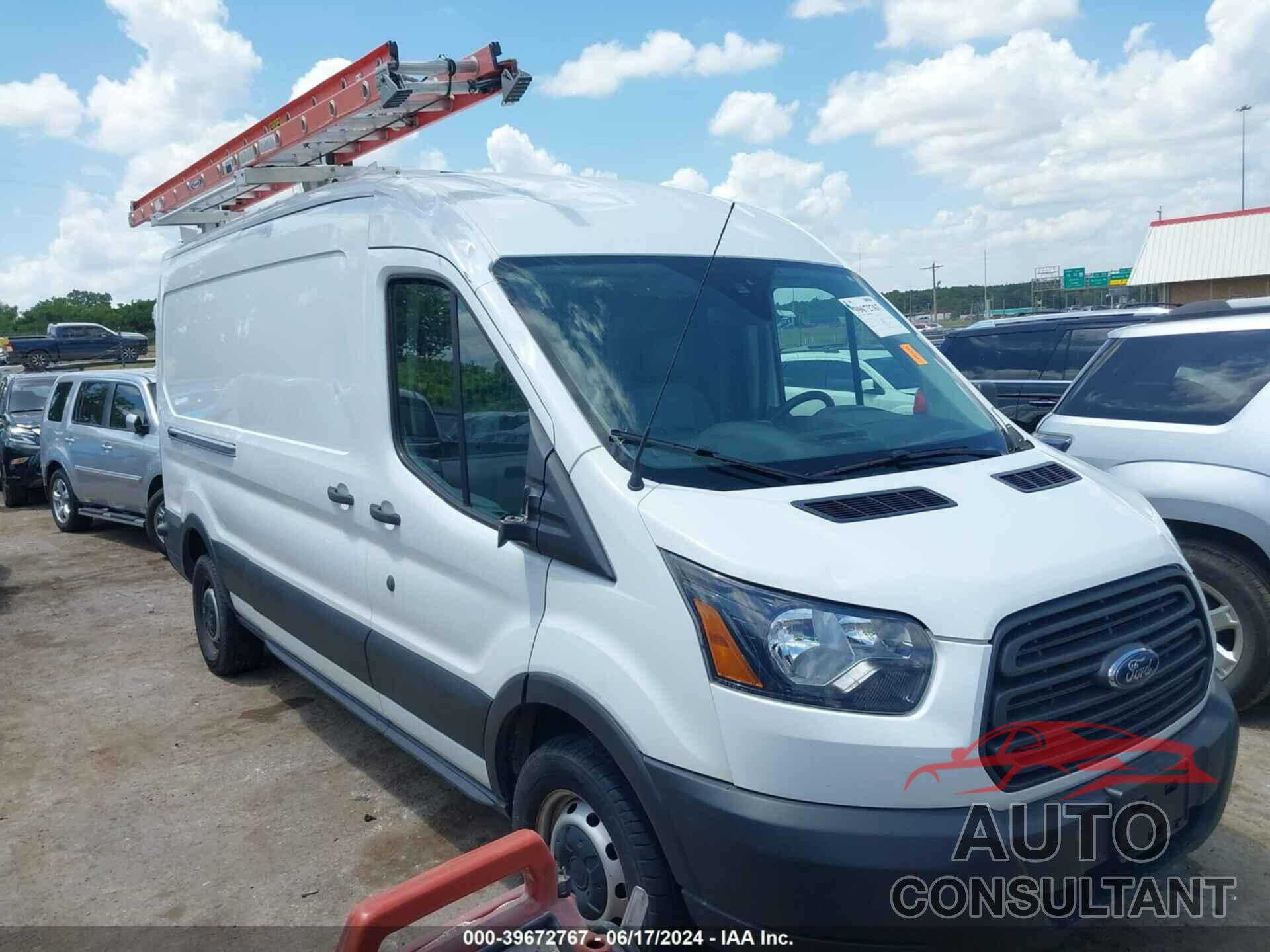 FORD TRANSIT-250 2019 - 1FTYR2CGXKKB41873