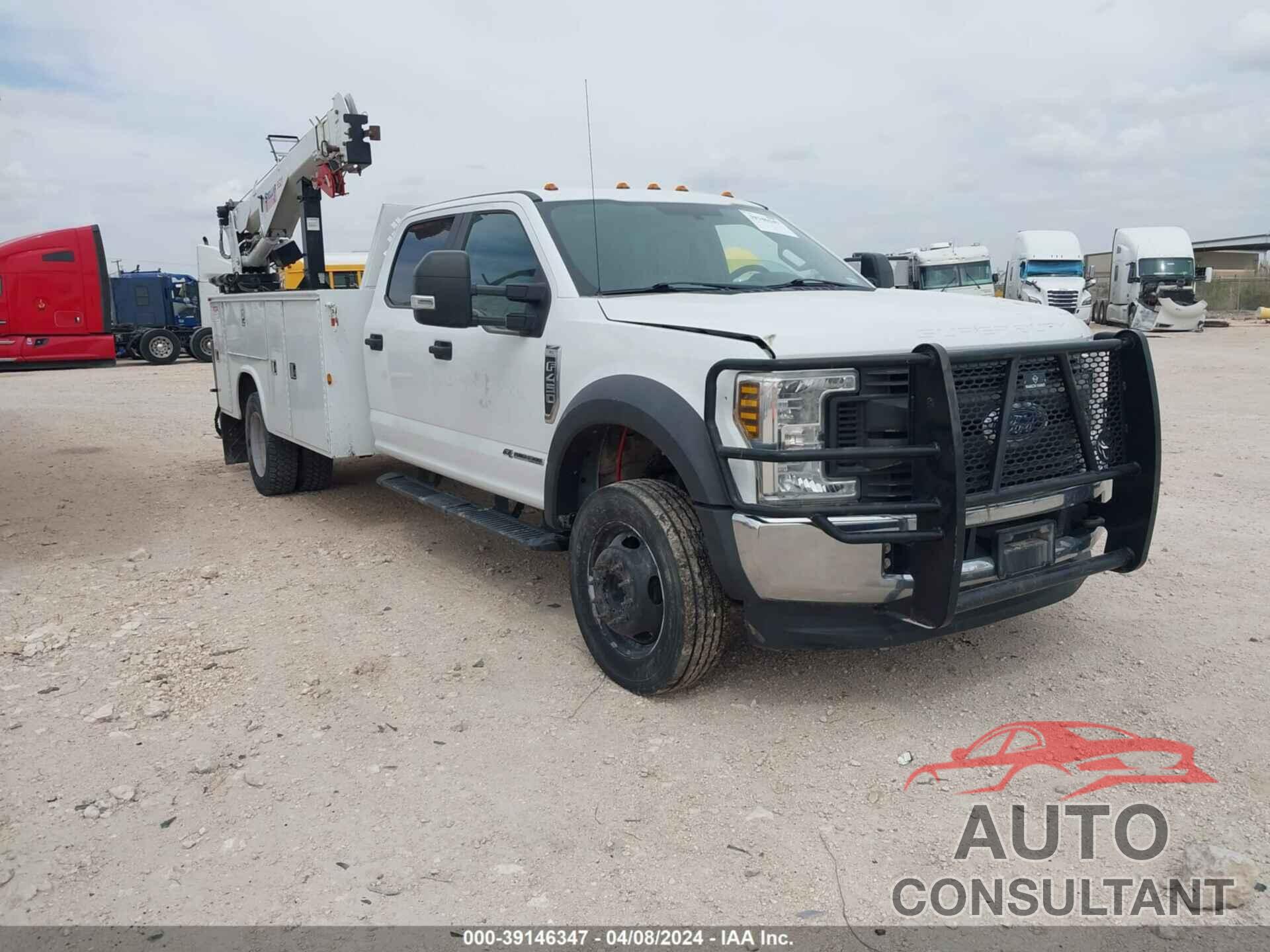 FORD F-450 CHASSIS 2018 - 1FD0W4HT2JED06055