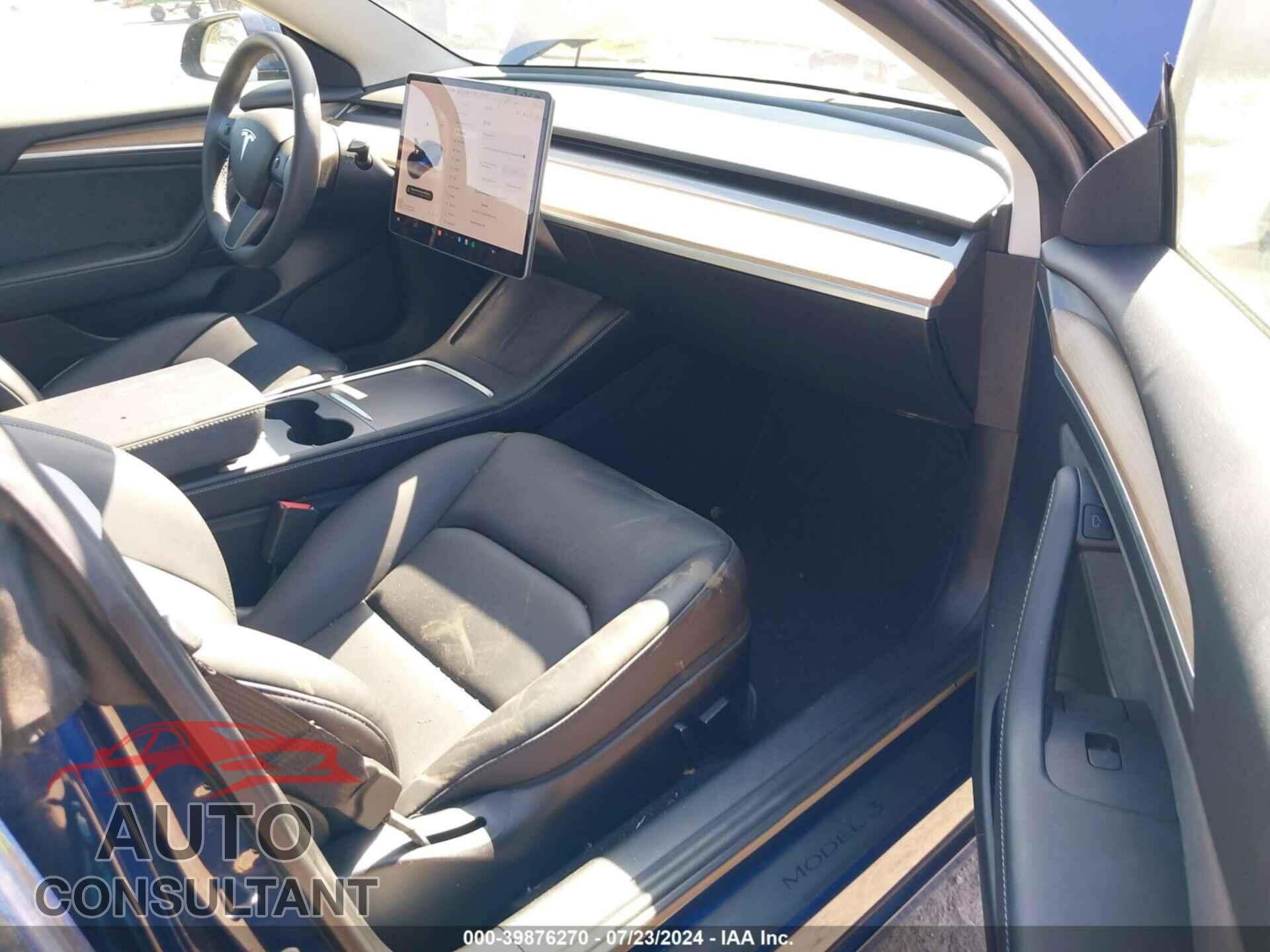 TESLA MODEL 3 2021 - 5YJ3E1EA5MF976790