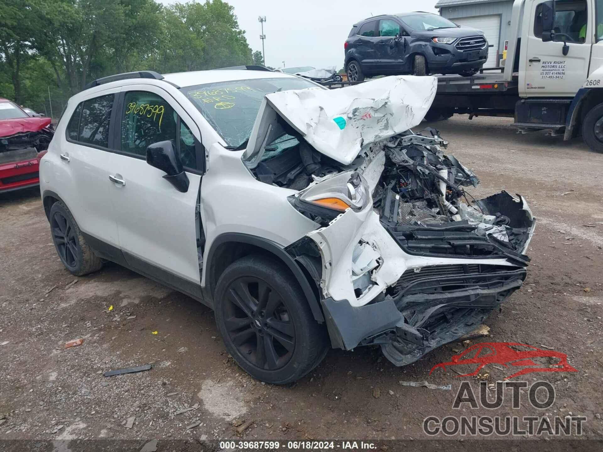 CHEVROLET TRAX 2018 - 3GNCJLSB5JL399154