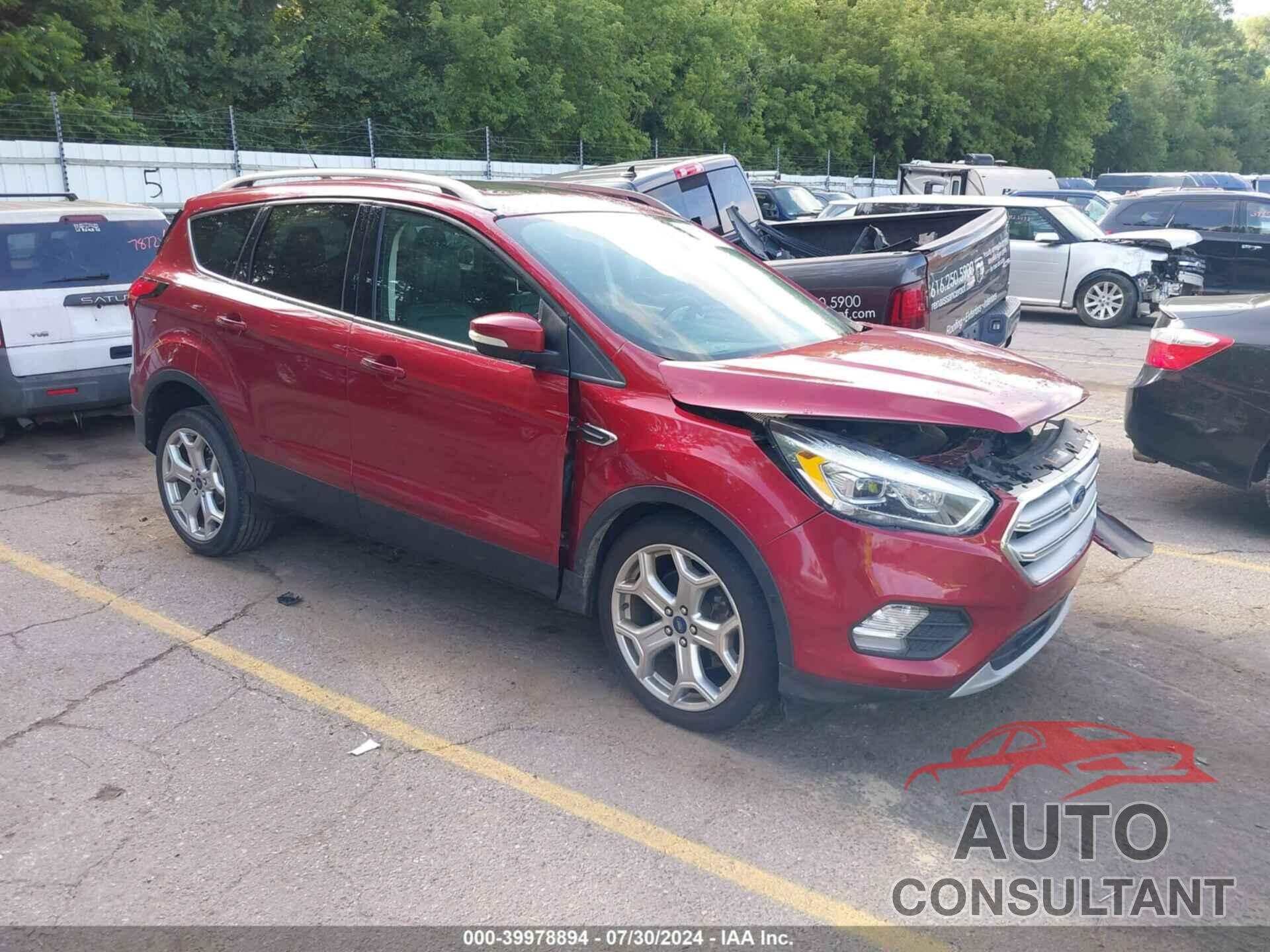 FORD ESCAPE 2019 - 1FMCU9J99KUB56175