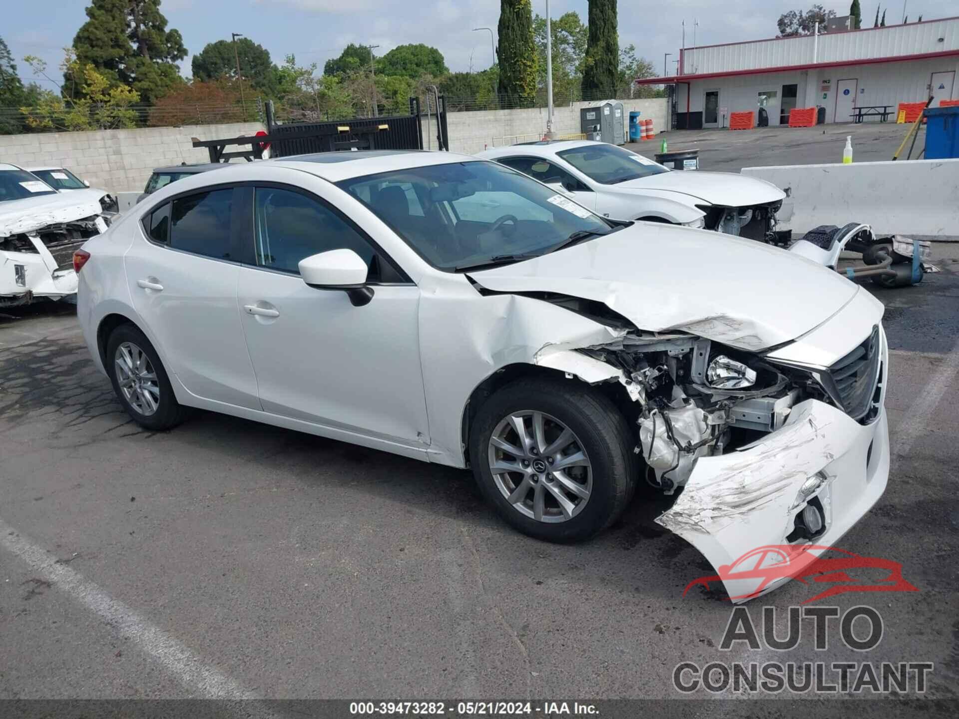 MAZDA MAZDA3 2016 - JM1BM1W79G1287155