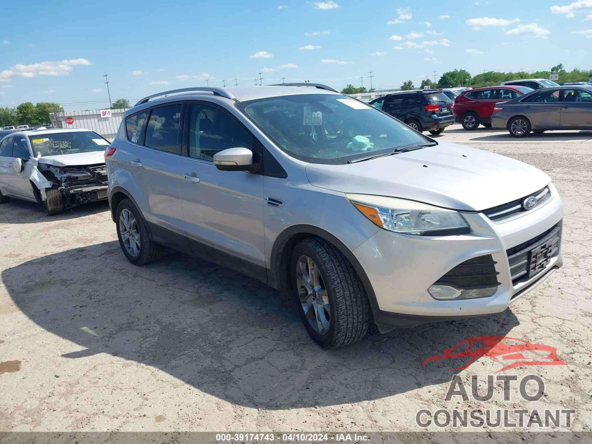 FORD ESCAPE 2016 - 1FMCU0JX8GUA08021