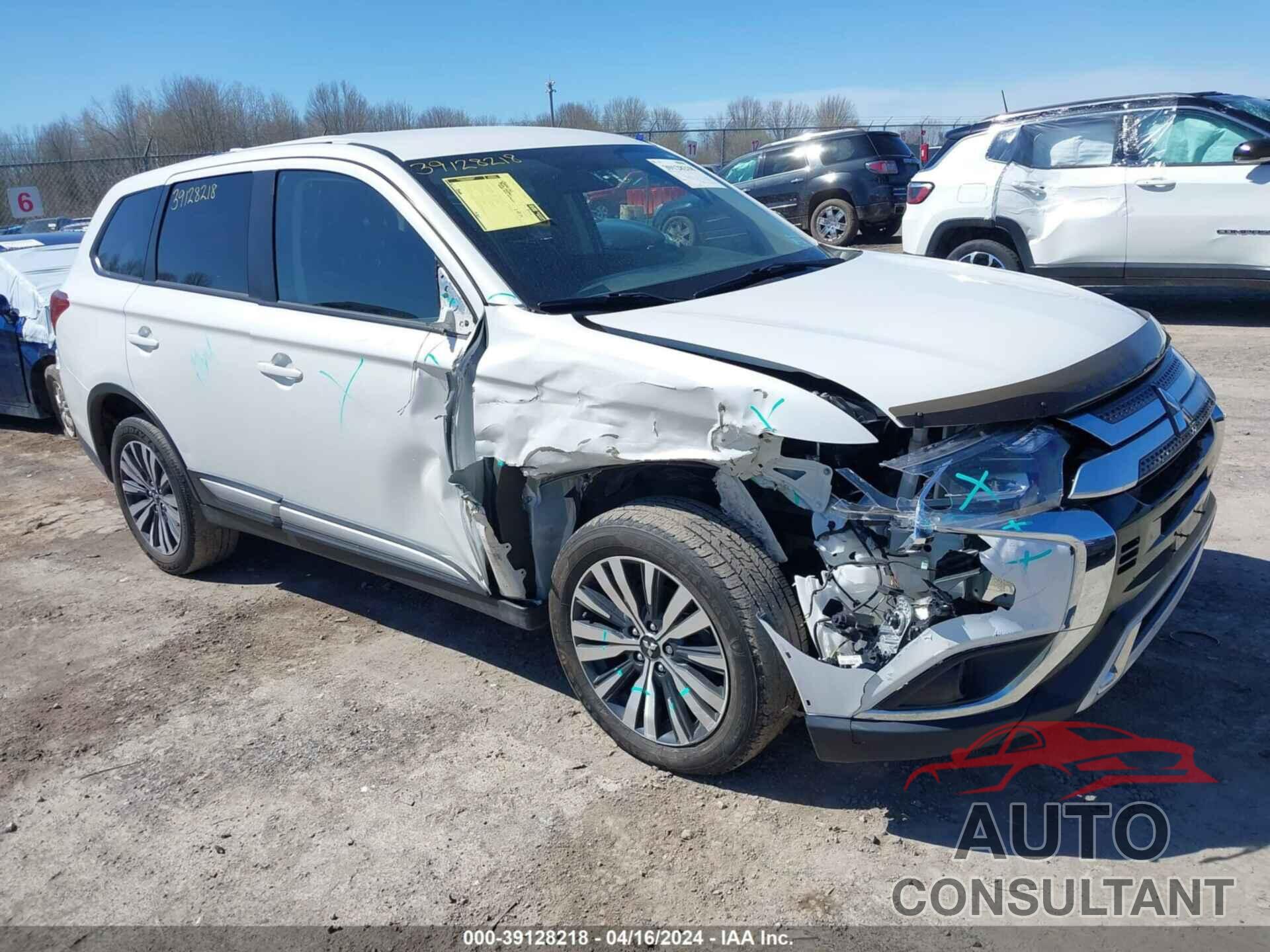 MITSUBISHI OUTLANDER 2020 - JA4AZ3A31LZ047293