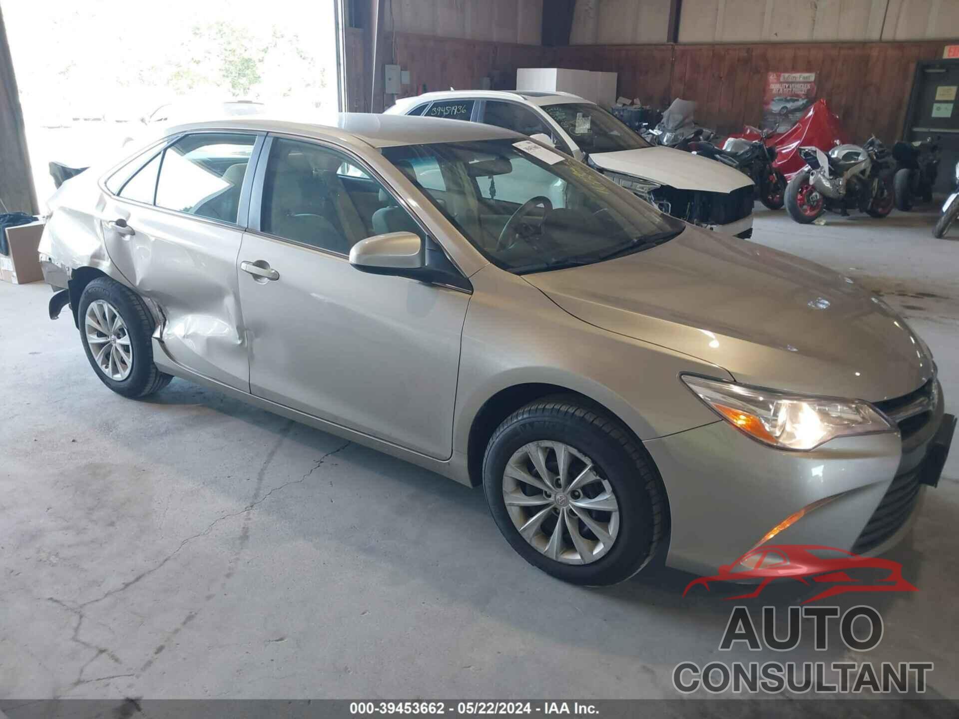 TOYOTA CAMRY 2017 - 4T1BF1FK7HU435944
