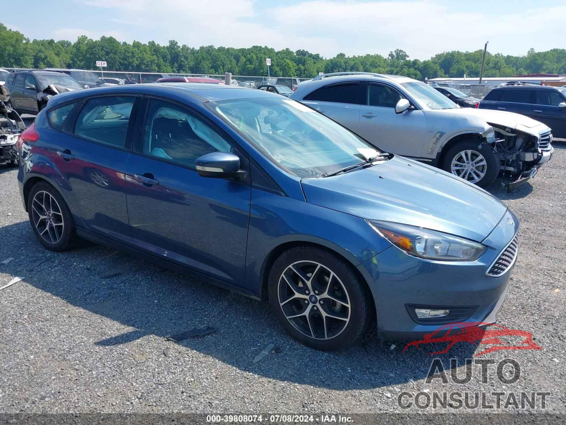 FORD FOCUS 2018 - 1FADP3M27JL319766