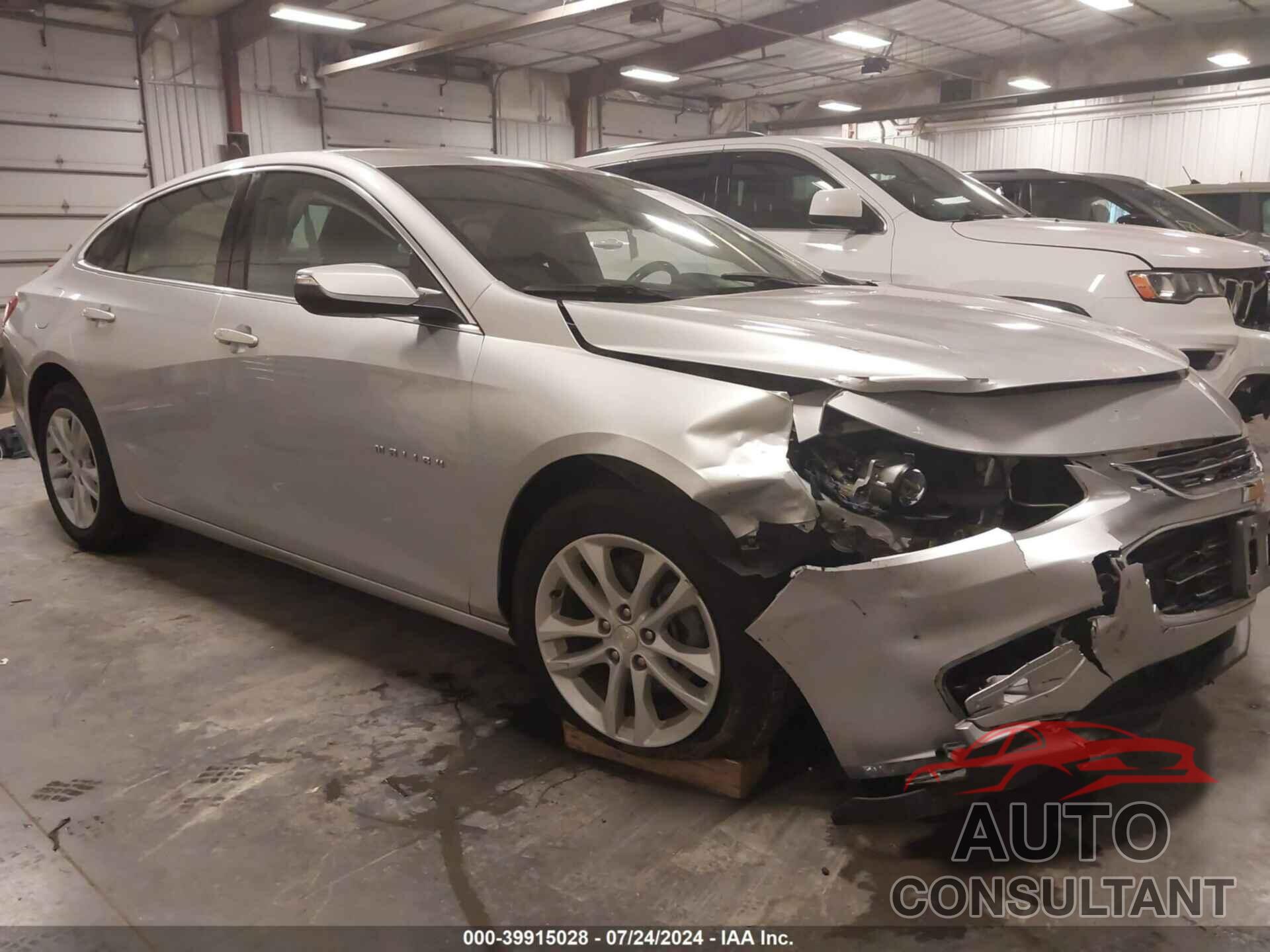 CHEVROLET MALIBU 2018 - 1G1ZD5ST7JF211459