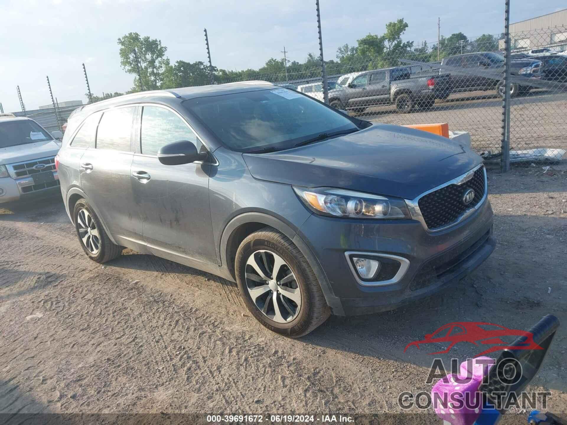 KIA SORENTO 2016 - 5XYPH4A58GG008148