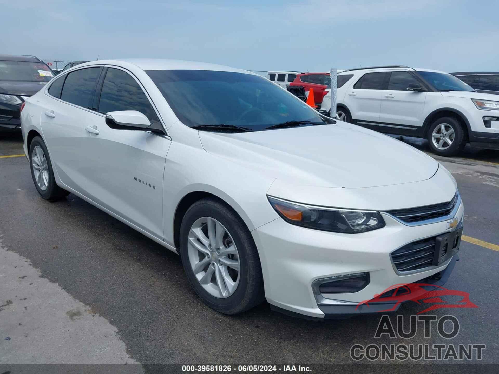 CHEVROLET MALIBU 2017 - 1G1ZE5ST7HF176414