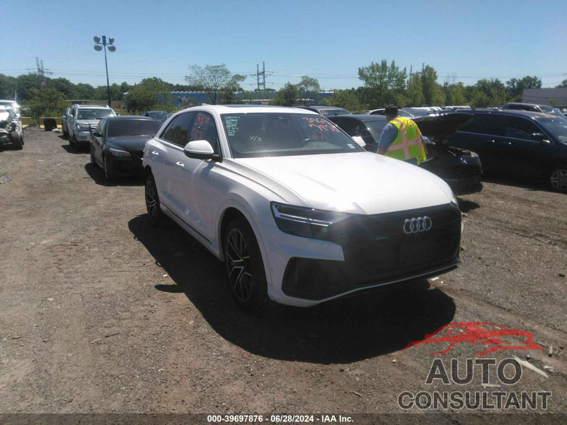 AUDI Q8 2021 - WA1EVAF18MD013794