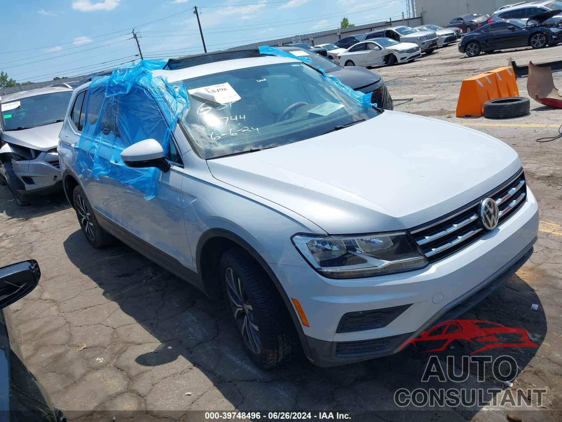 VOLKSWAGEN TIGUAN 2019 - 3VV3B7AX8KM040744