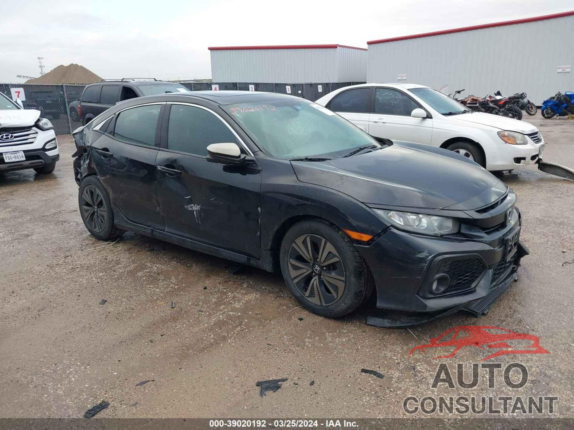 HONDA CIVIC 2017 - SHHFK7H58HU413003