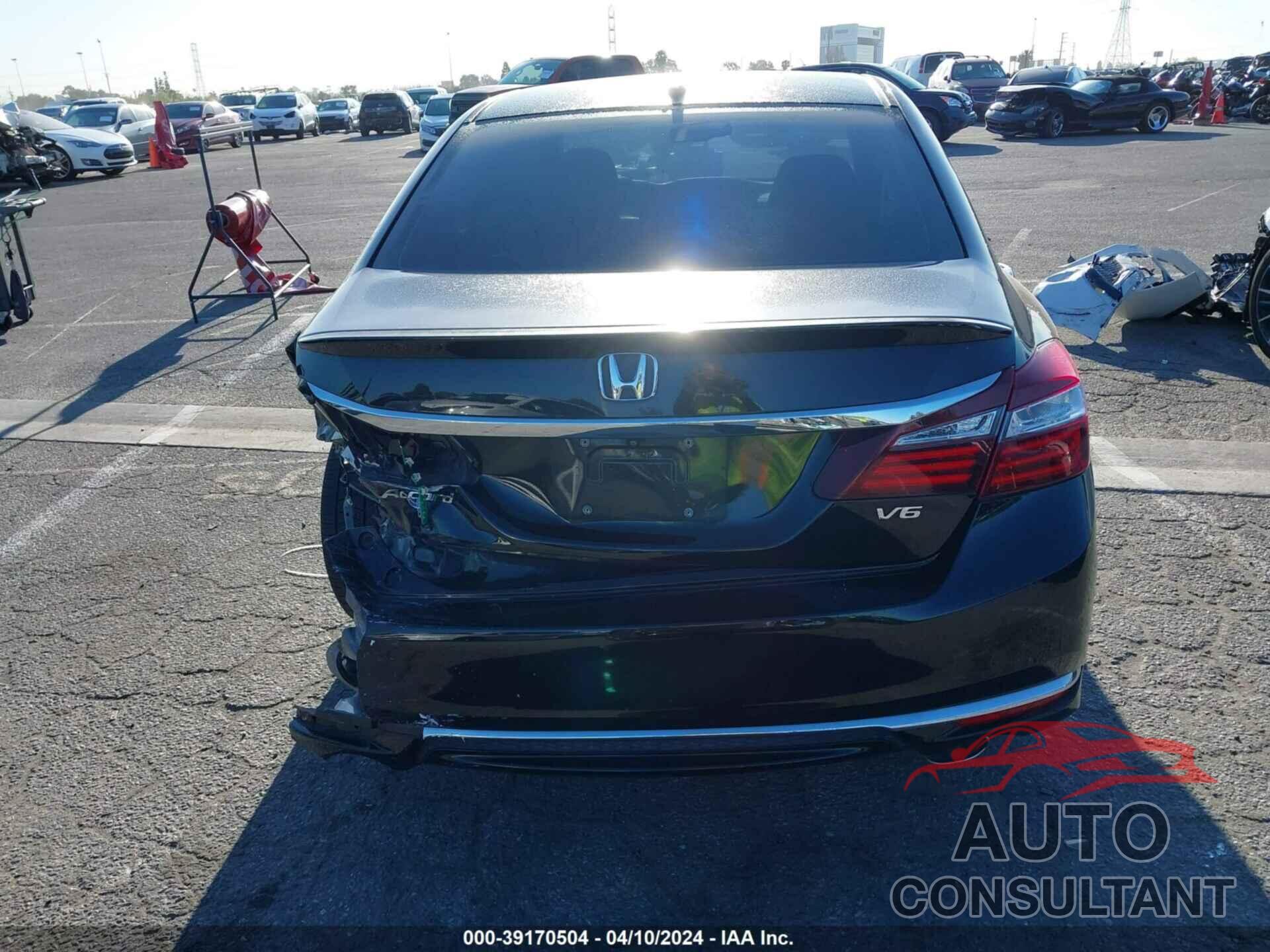 HONDA ACCORD 2016 - 1HGCR3F80GA017209