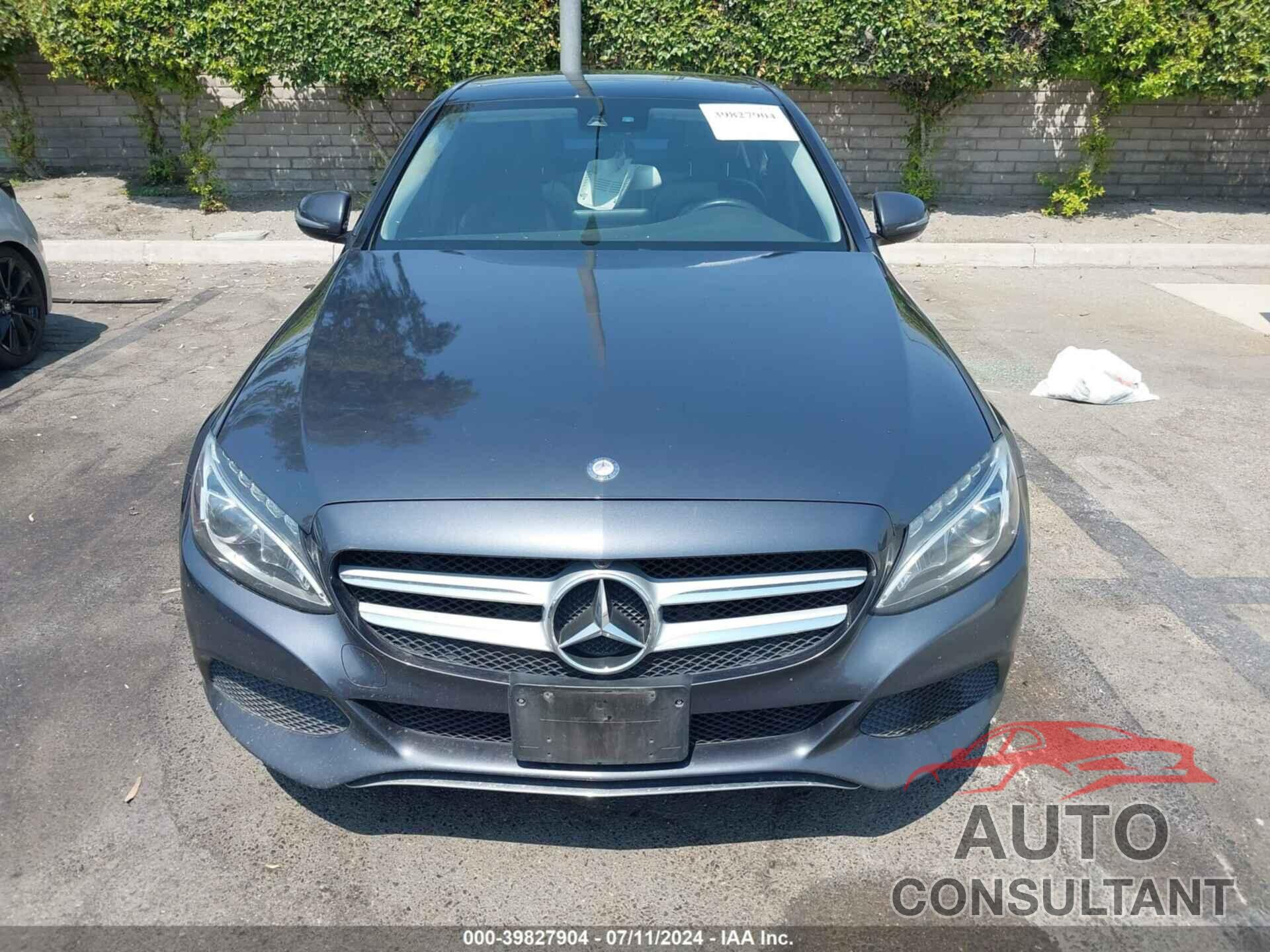 MERCEDES-BENZ C 300 2016 - 55SWF4JB8GU130537