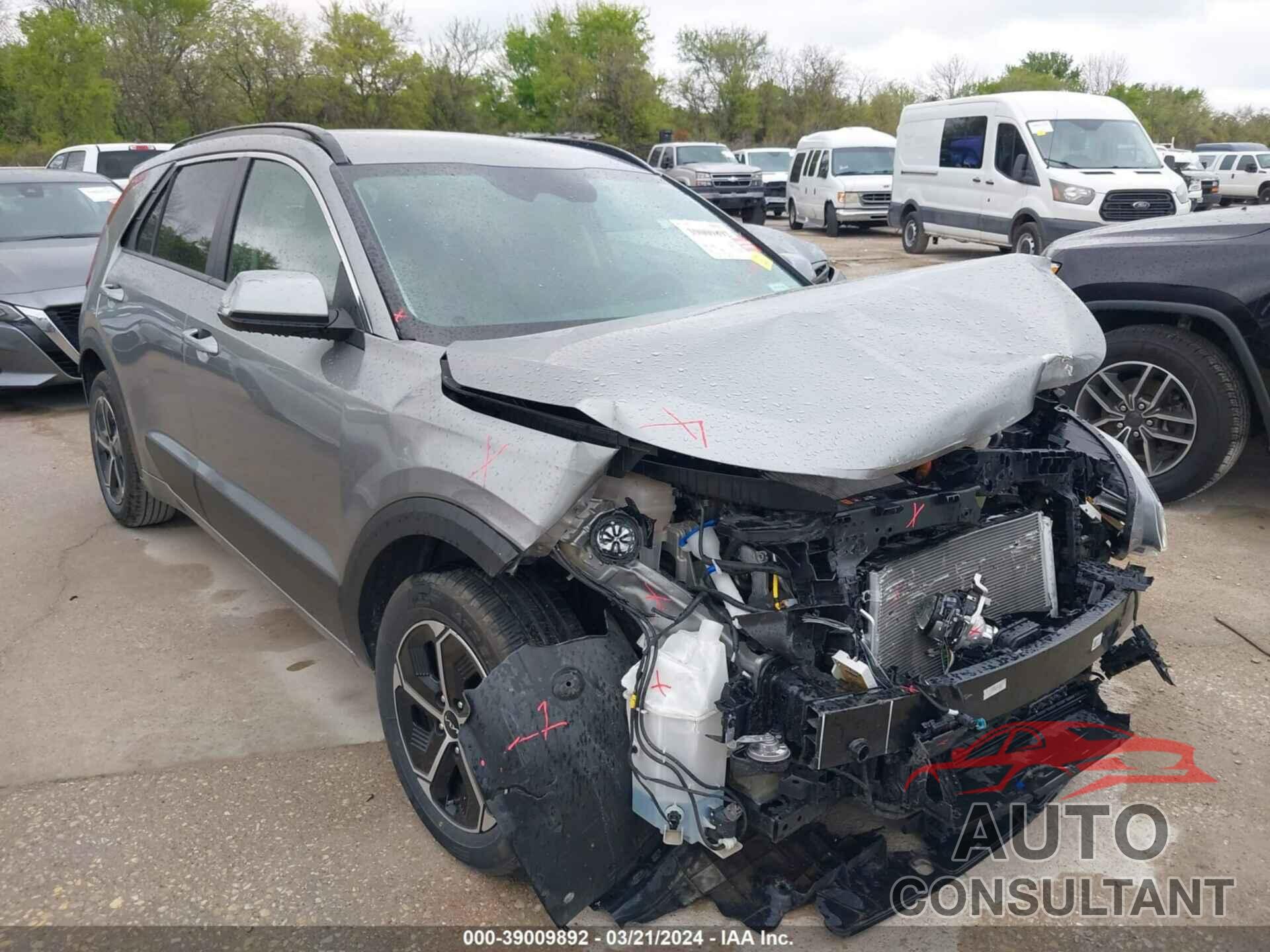 KIA NIRO 2023 - KNDCR3LE8P5053778