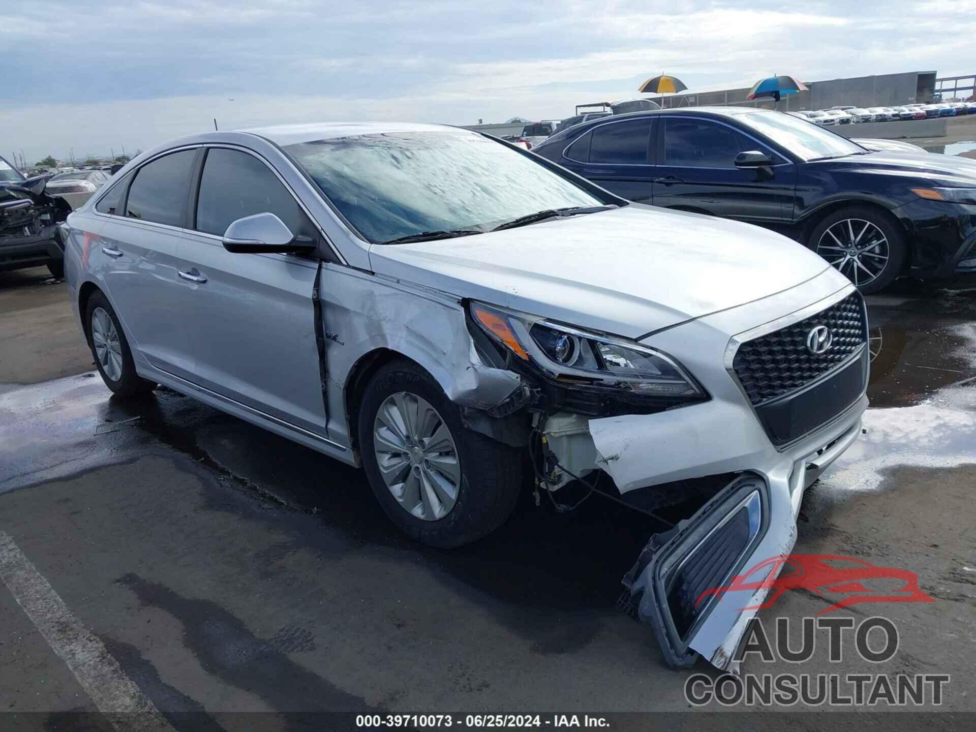 HYUNDAI SONATA HYBRID 2016 - KMHE24L16GA014478