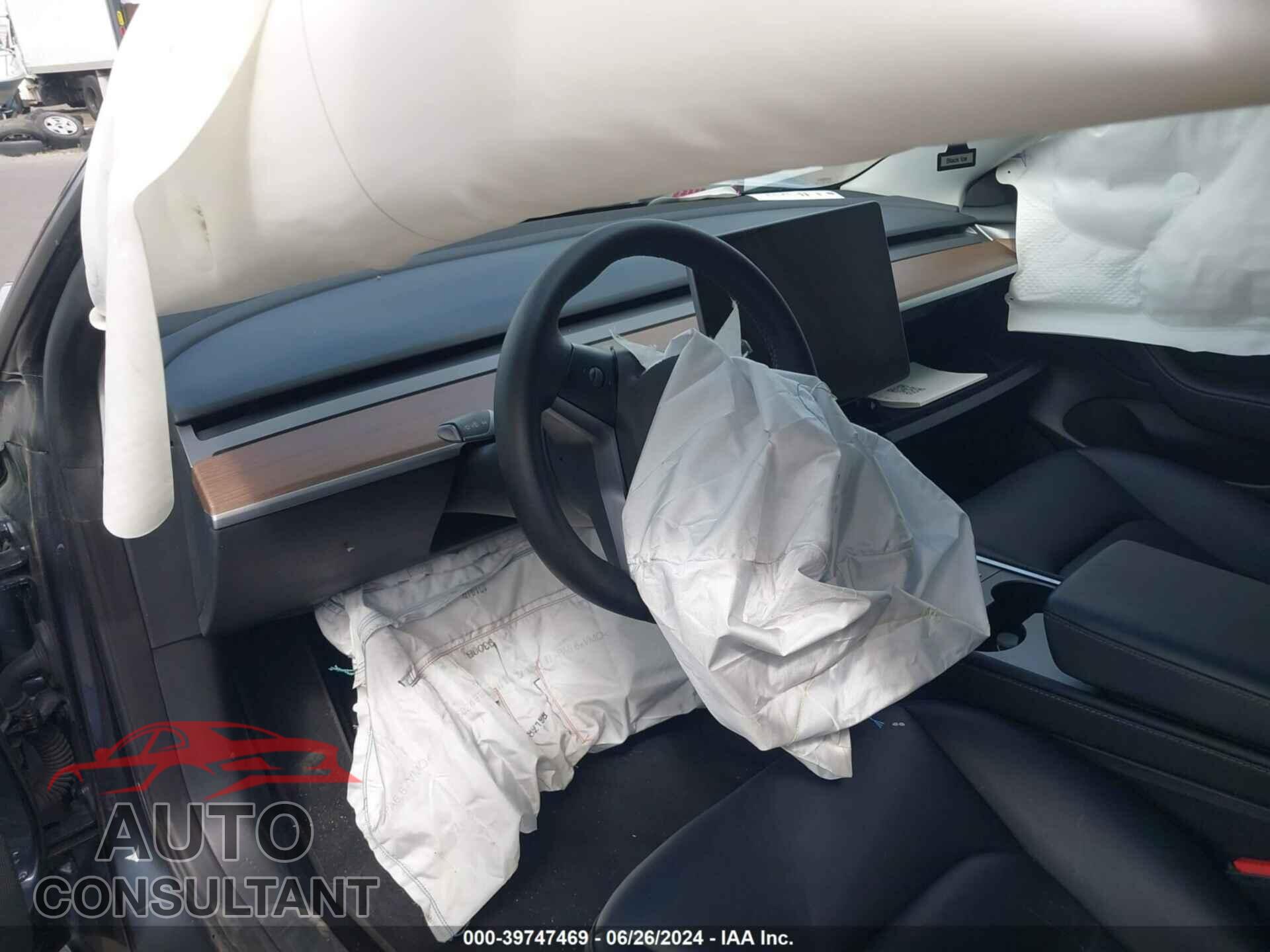 TESLA MODEL 3 2023 - 5YJ3E1EA5PF518218