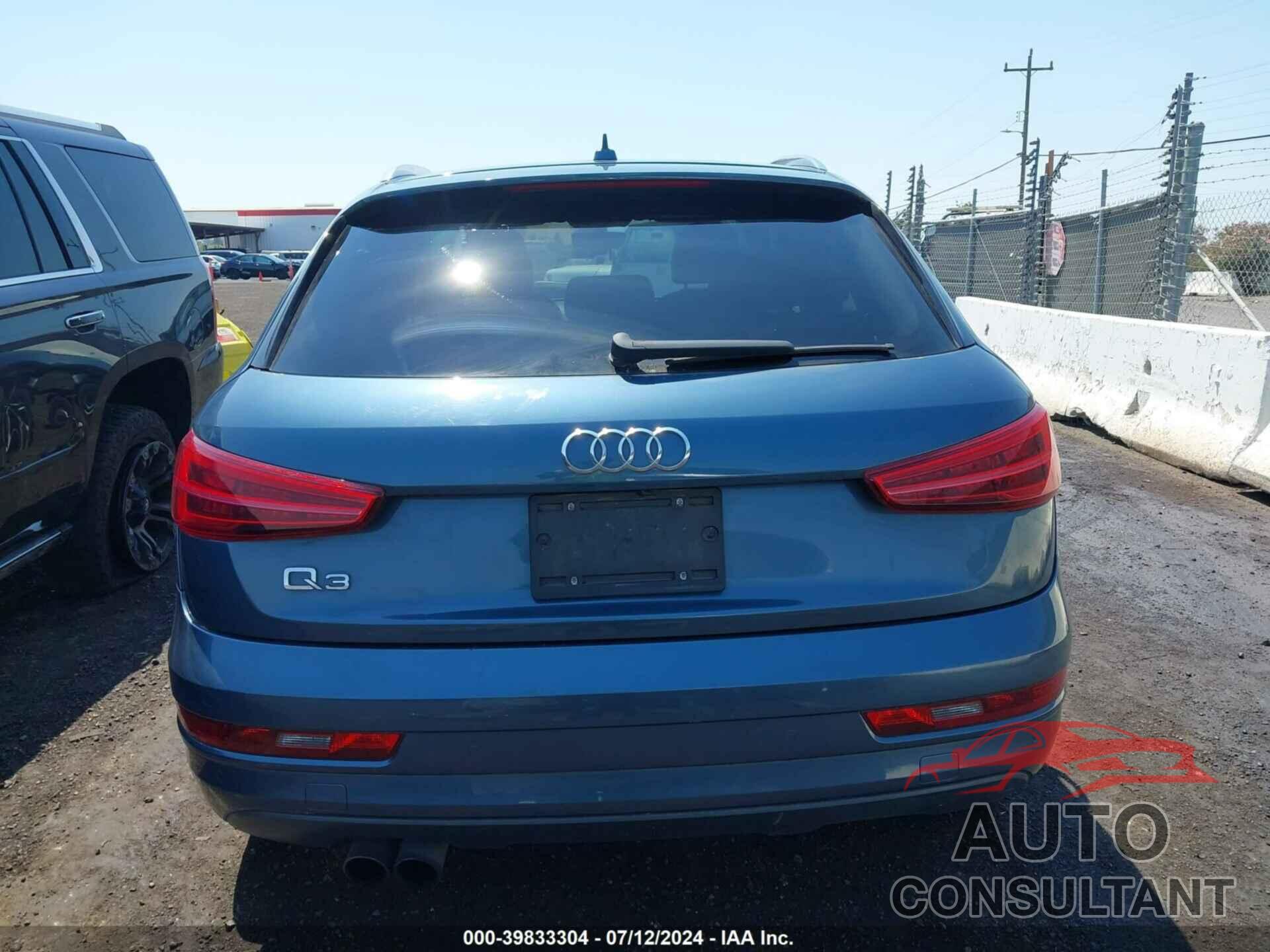 AUDI Q3 2017 - WA1HCCFS5HR000257
