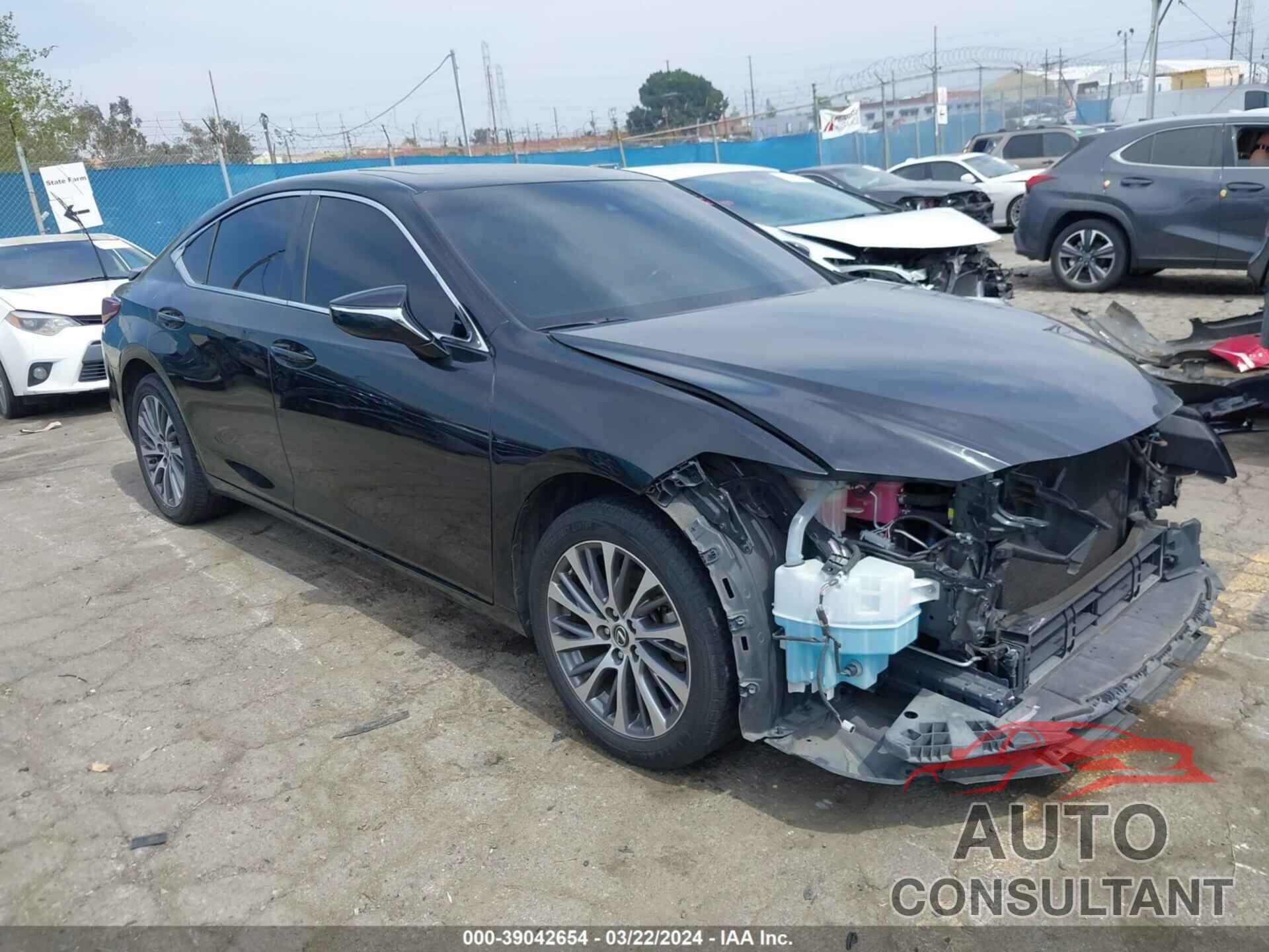 LEXUS ES 300H 2019 - JTHB21B12K2029486