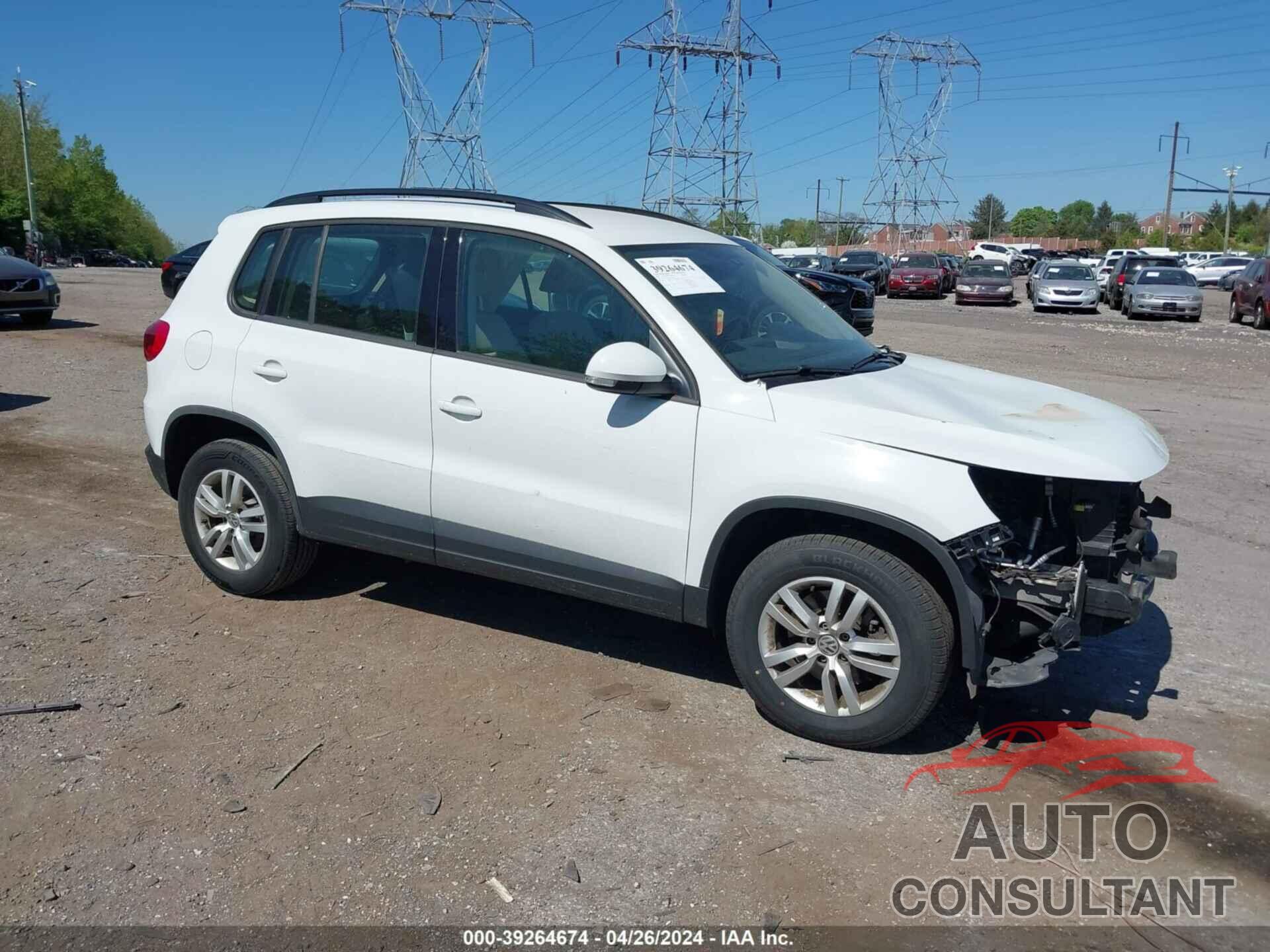 VOLKSWAGEN TIGUAN 2016 - WVGBV7AX1GW611415