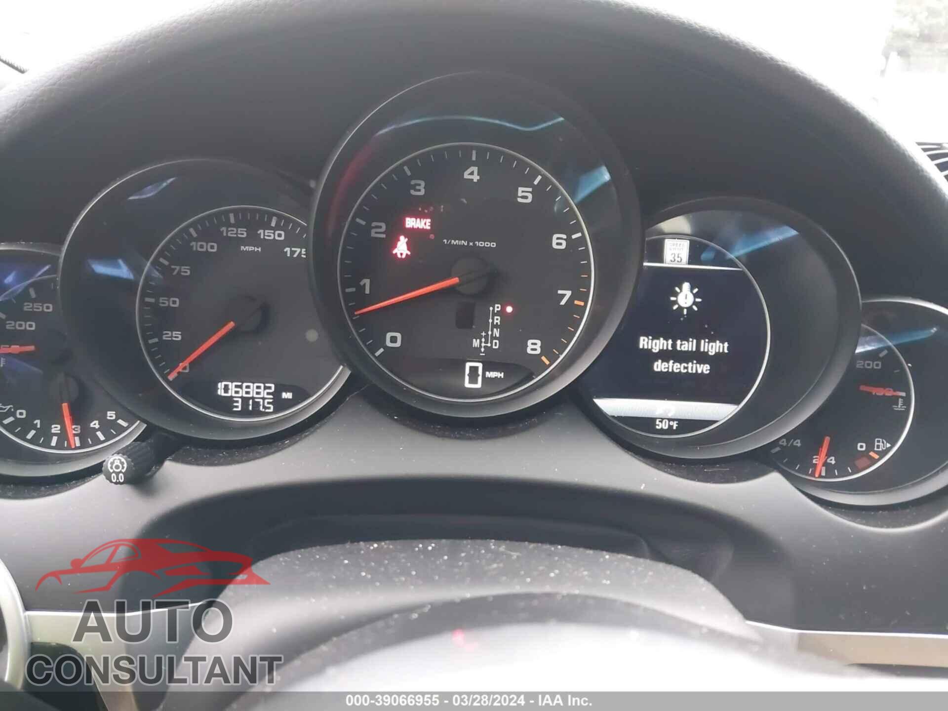 PORSCHE CAYENNE 2016 - WP1AA2A20GKA14135