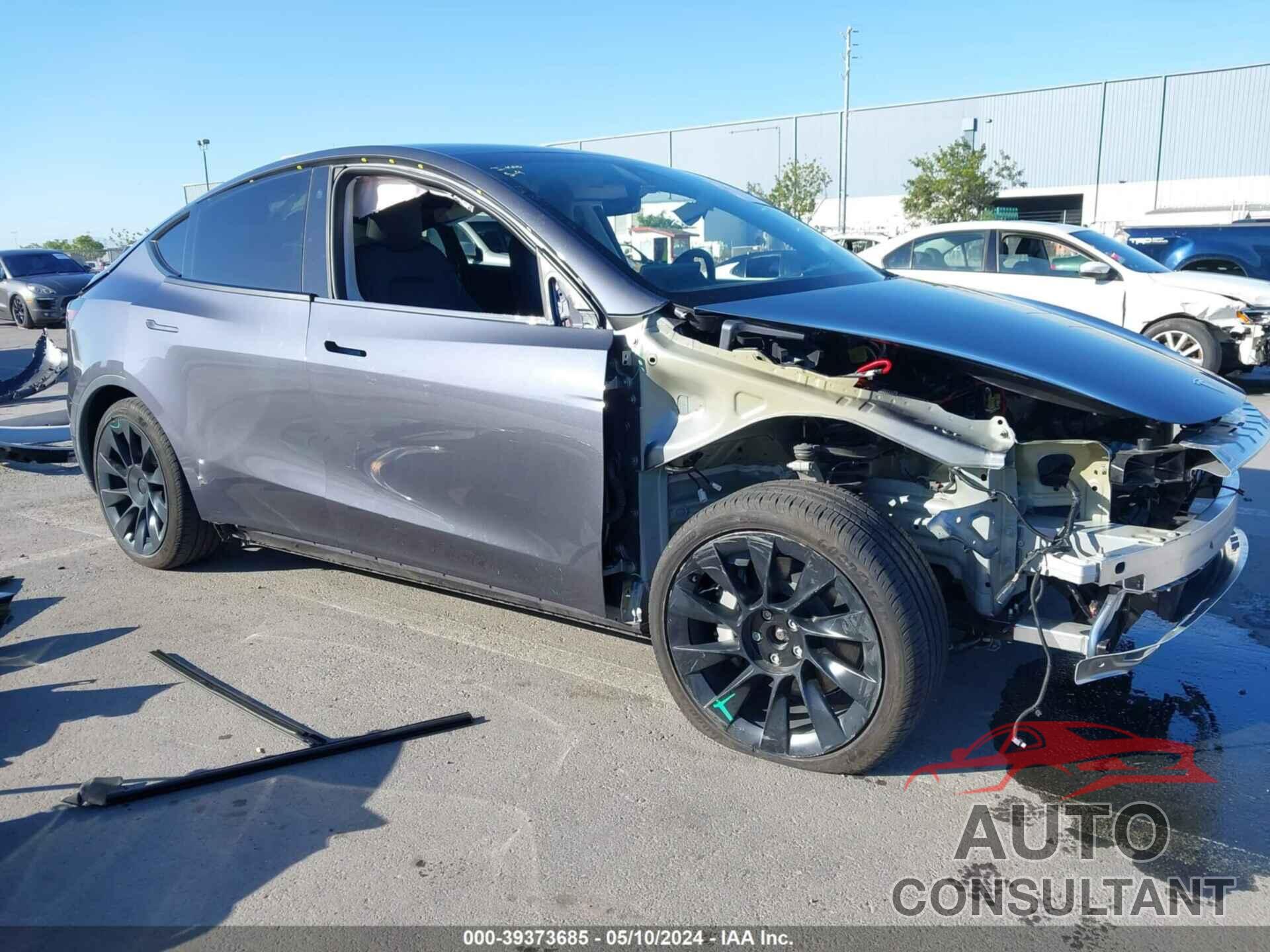 TESLA MODEL Y 2023 - 7SAYGDEE5PF626538