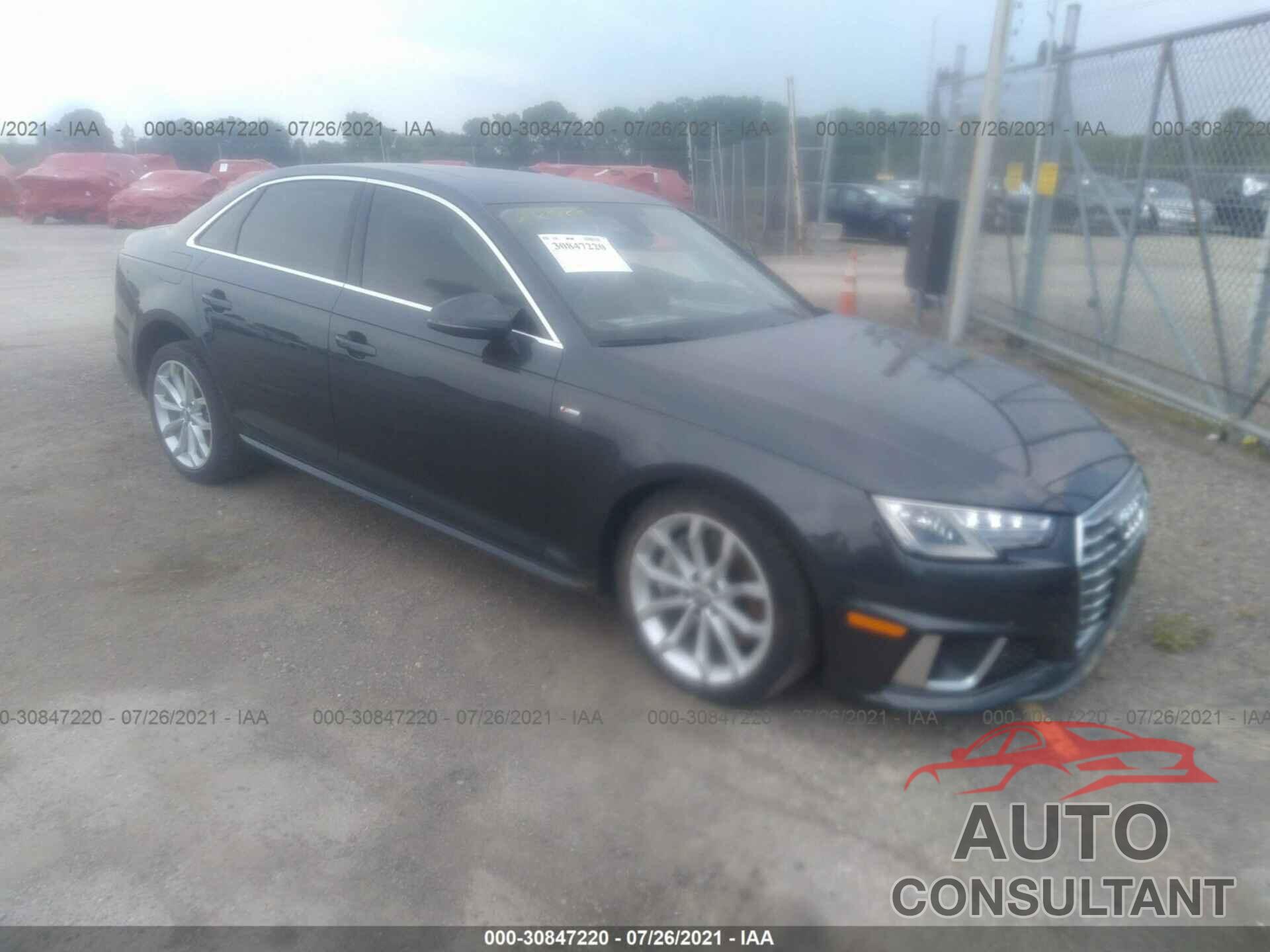 AUDI A4 2019 - WAUDNAF4XKN007723