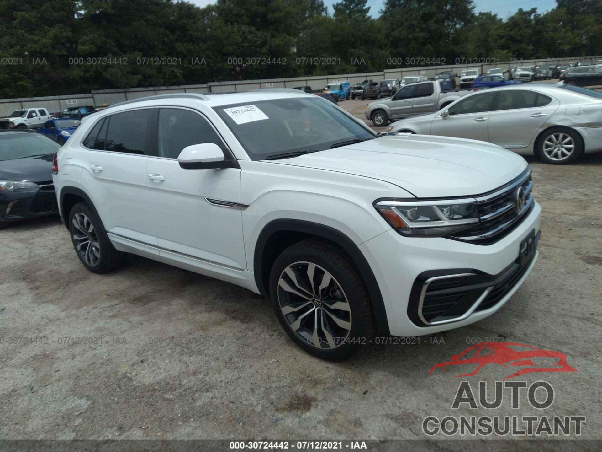 VOLKSWAGEN ATLAS CROSS SPORT 2021 - 1V2CE2CA0MC221647