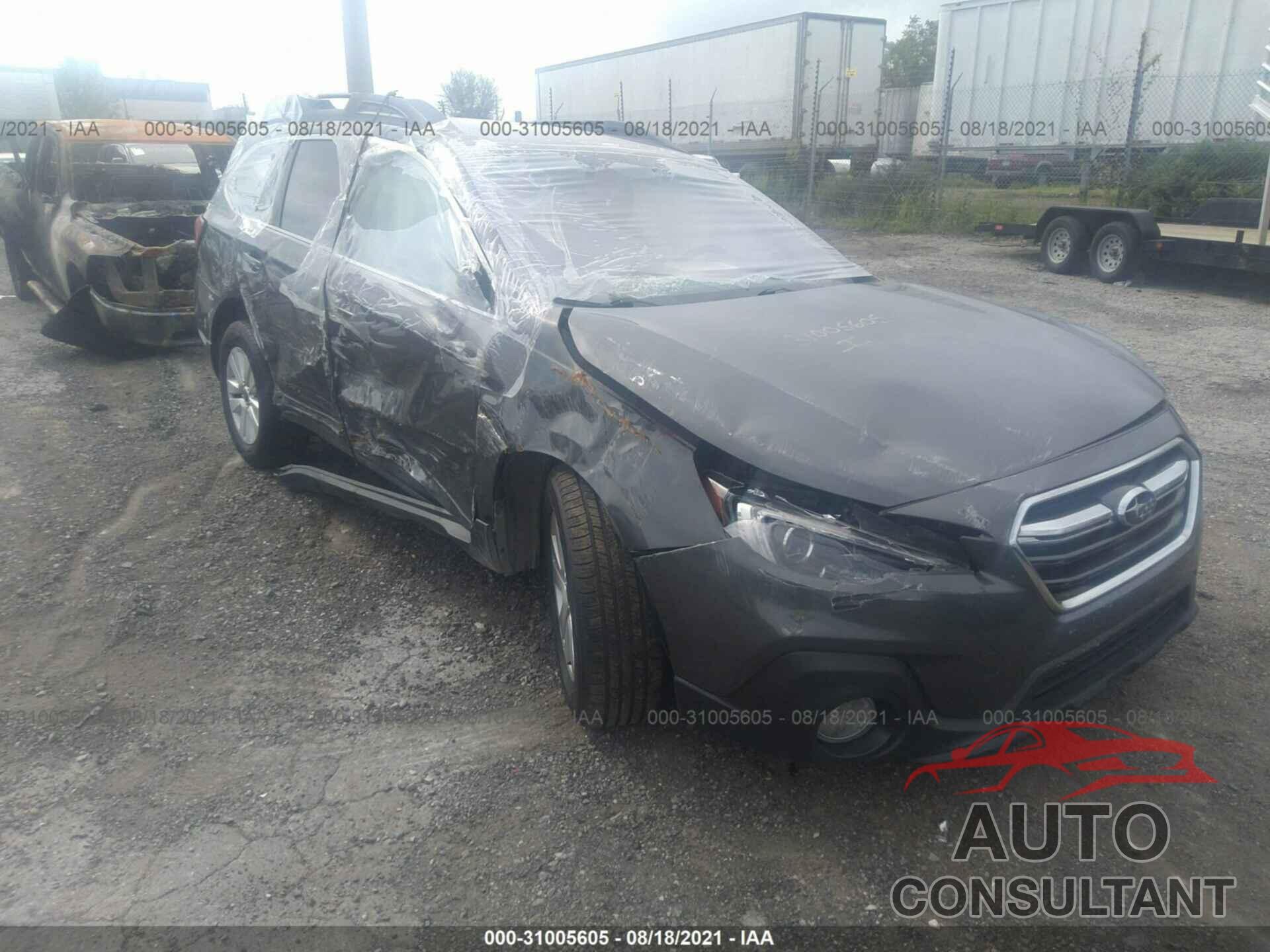 SUBARU OUTBACK 2018 - 4S4BSAFC4J3257877