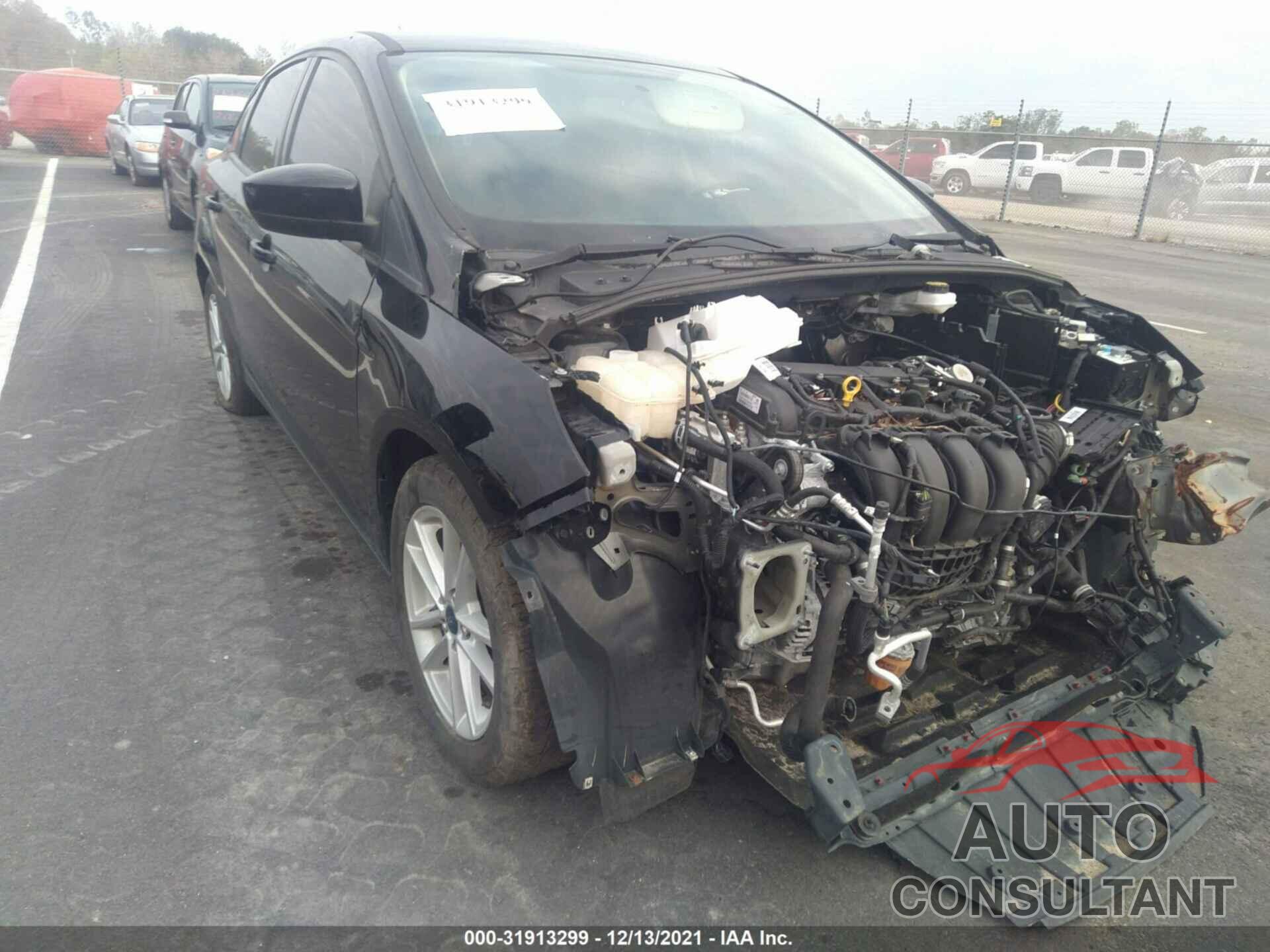 FORD FOCUS 2018 - 1FADP3F21JL201631