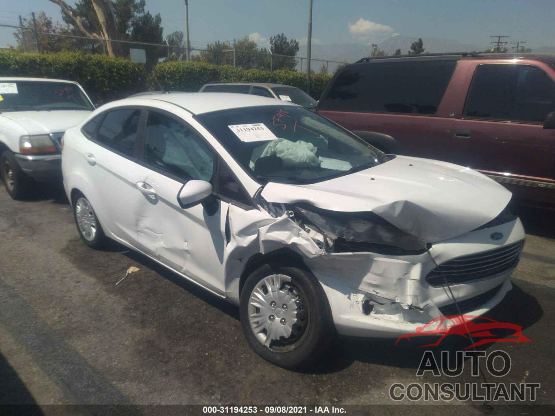 FORD FIESTA 2018 - 3FADP4AJ2JM117367