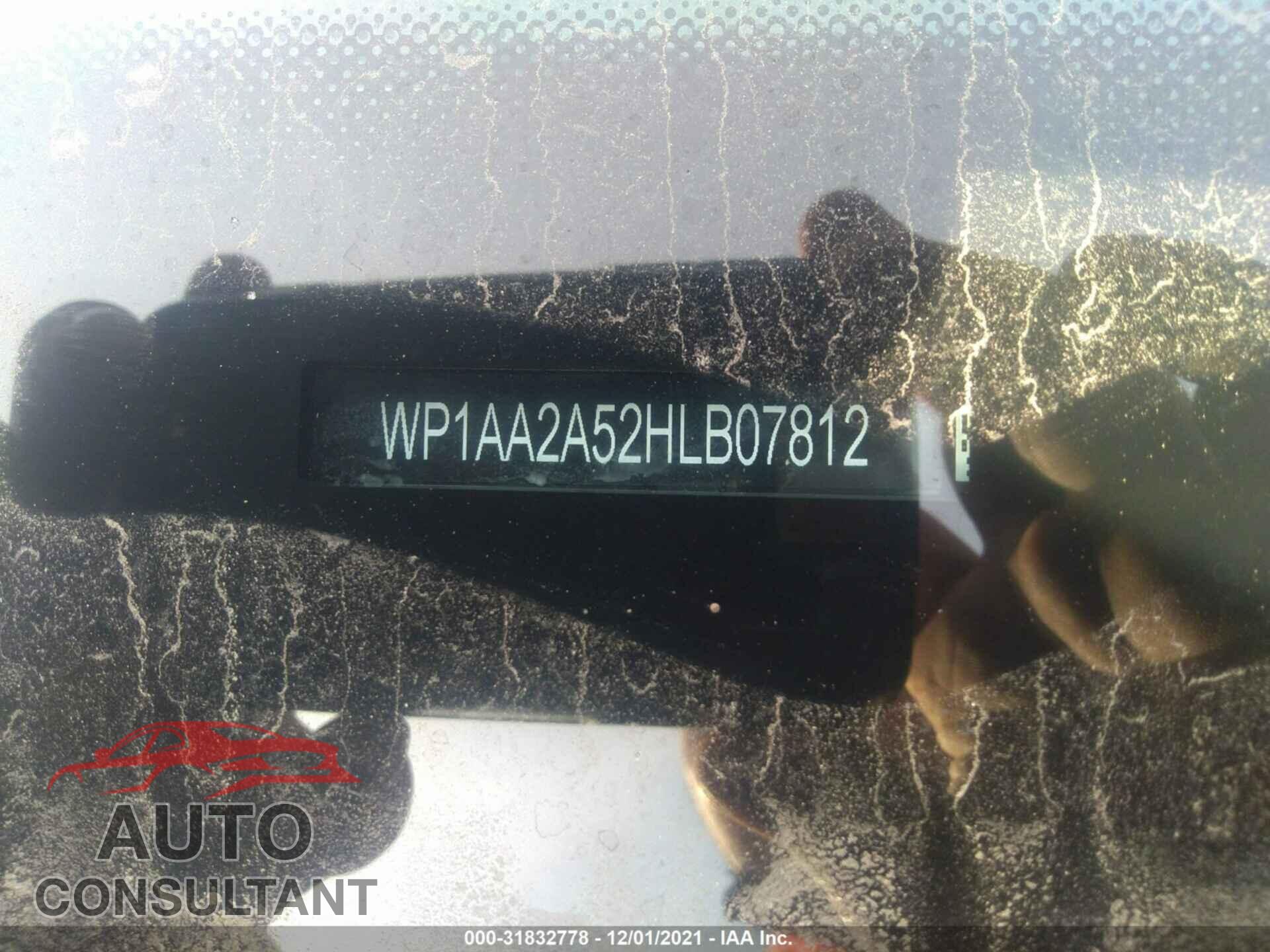 PORSCHE MACAN 2017 - WP1AA2A52HLB07812