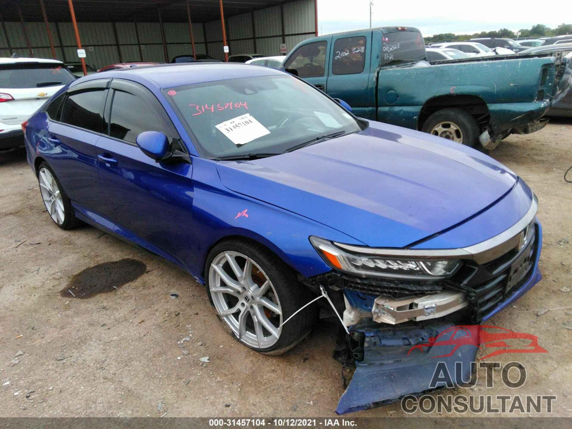 HONDA ACCORD SEDAN 2018 - 1HGCV1F3XJA230020