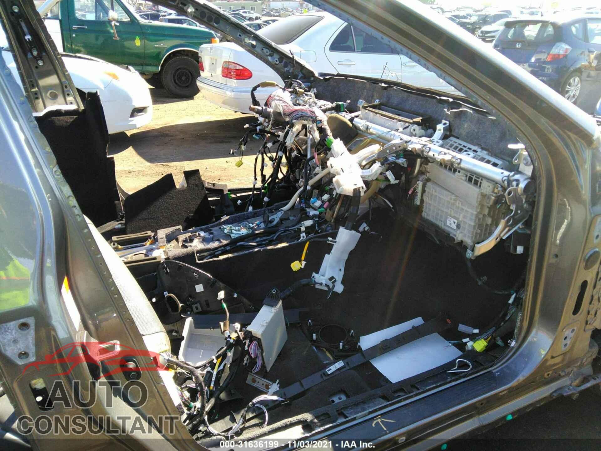 LEXUS LS 2019 - JTHB5LFF2K5009407