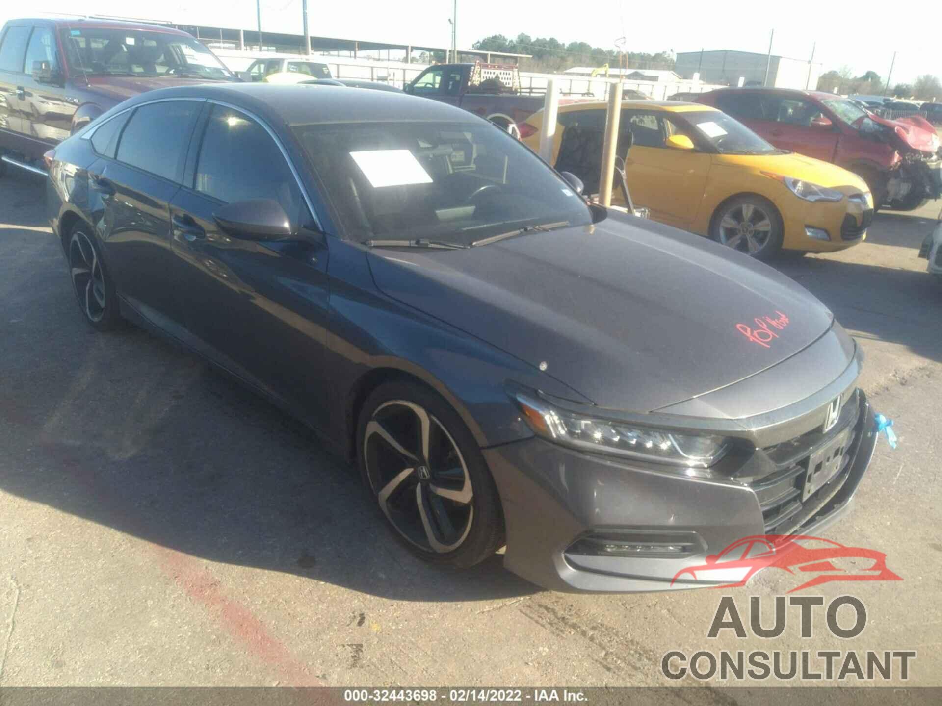 HONDA ACCORD SEDAN 2018 - 1HGCV1F35JA197492