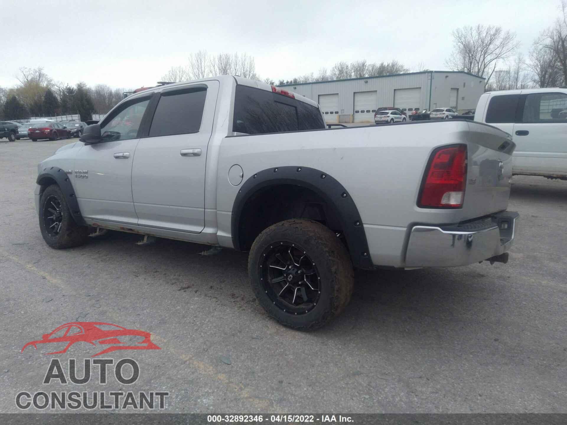 RAM 1500 2013 - 1C6RR7LT8DS592180