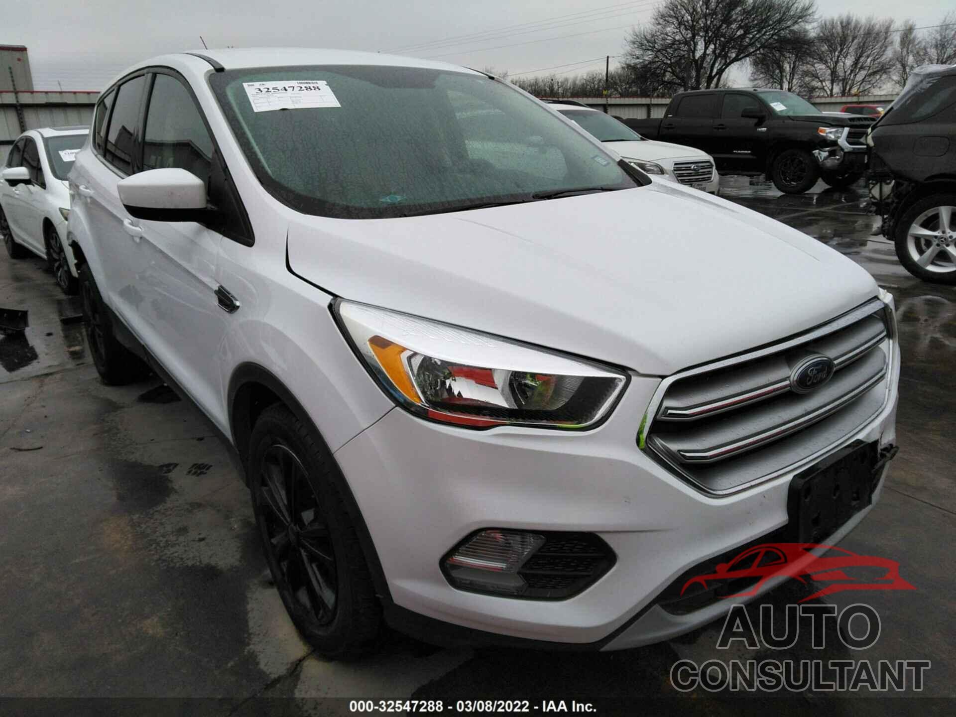FORD ESCAPE 2017 - 1FMCU0G93HUA13427