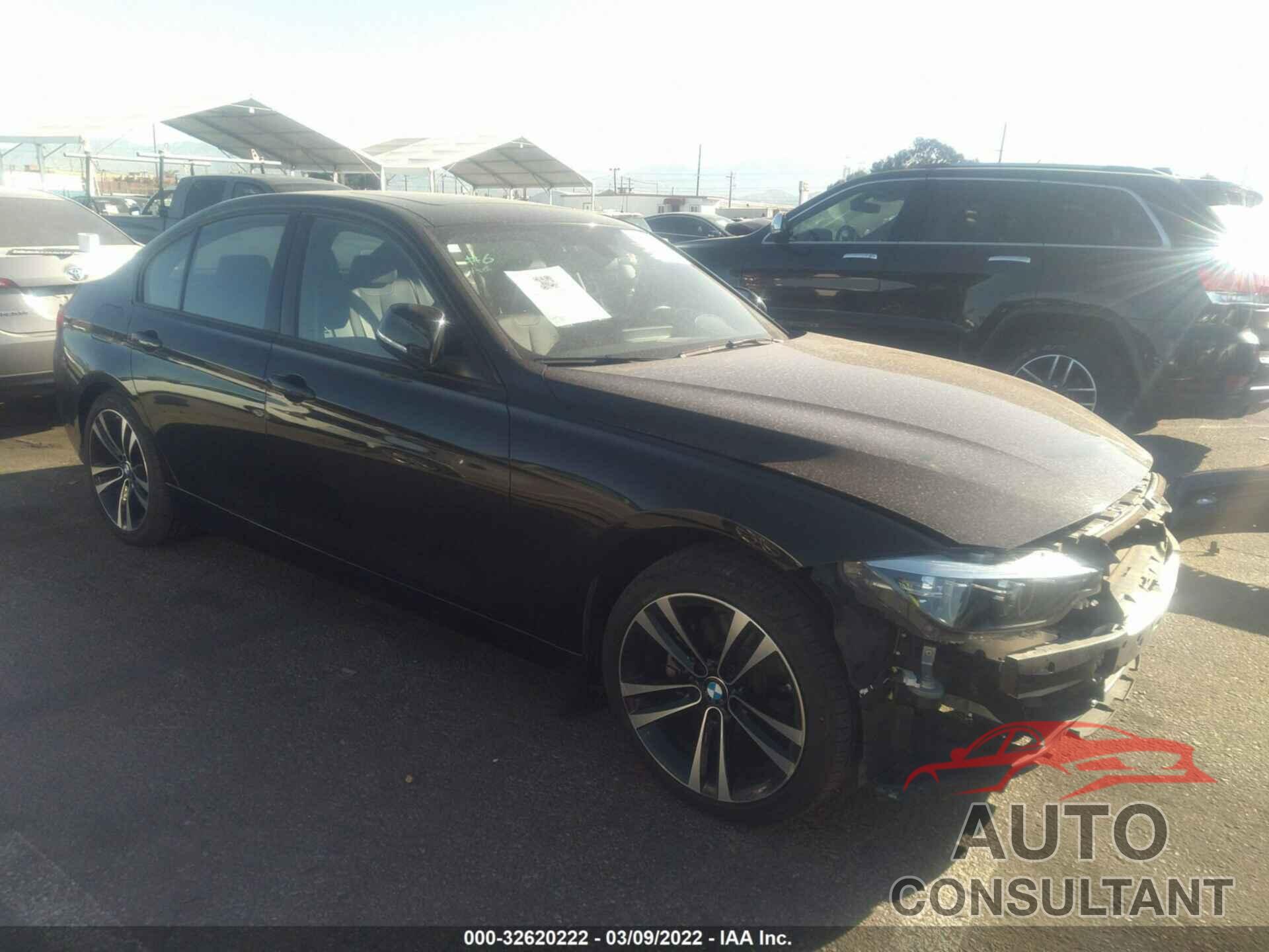 BMW 3 SERIES 2018 - WBA8B9G51JNU96284
