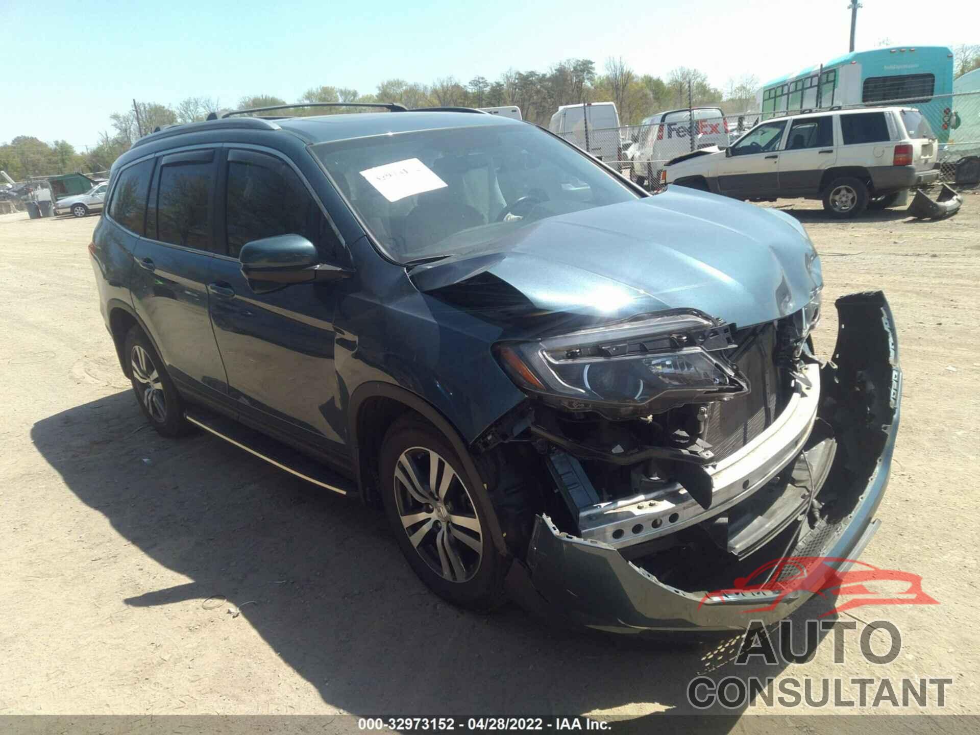 HONDA PILOT 2018 - 5FNYF6H51JB013024
