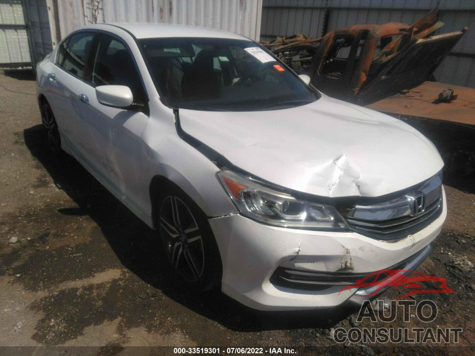 HONDA ACCORD SEDAN 2016 - 1HGCR2F52GA062815