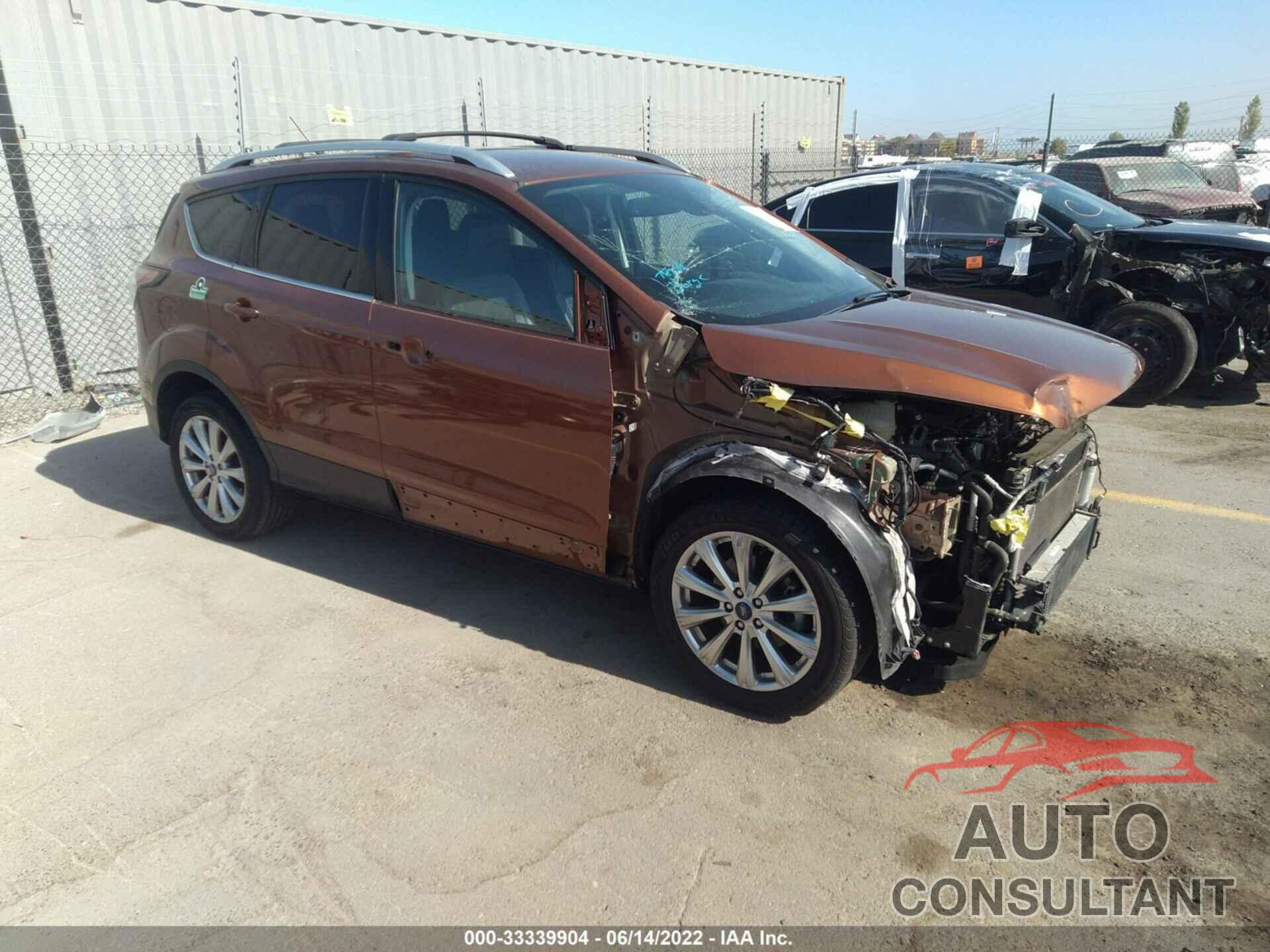 FORD ESCAPE 2017 - 1FMCU0JD0HUA14810
