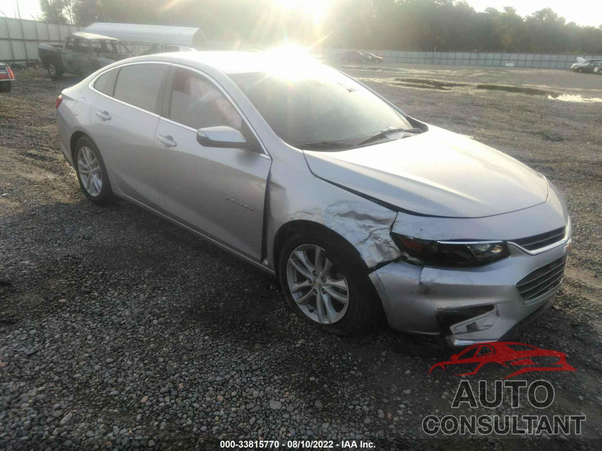 CHEVROLET MALIBU 2018 - 1G1ZD5ST1JF100650